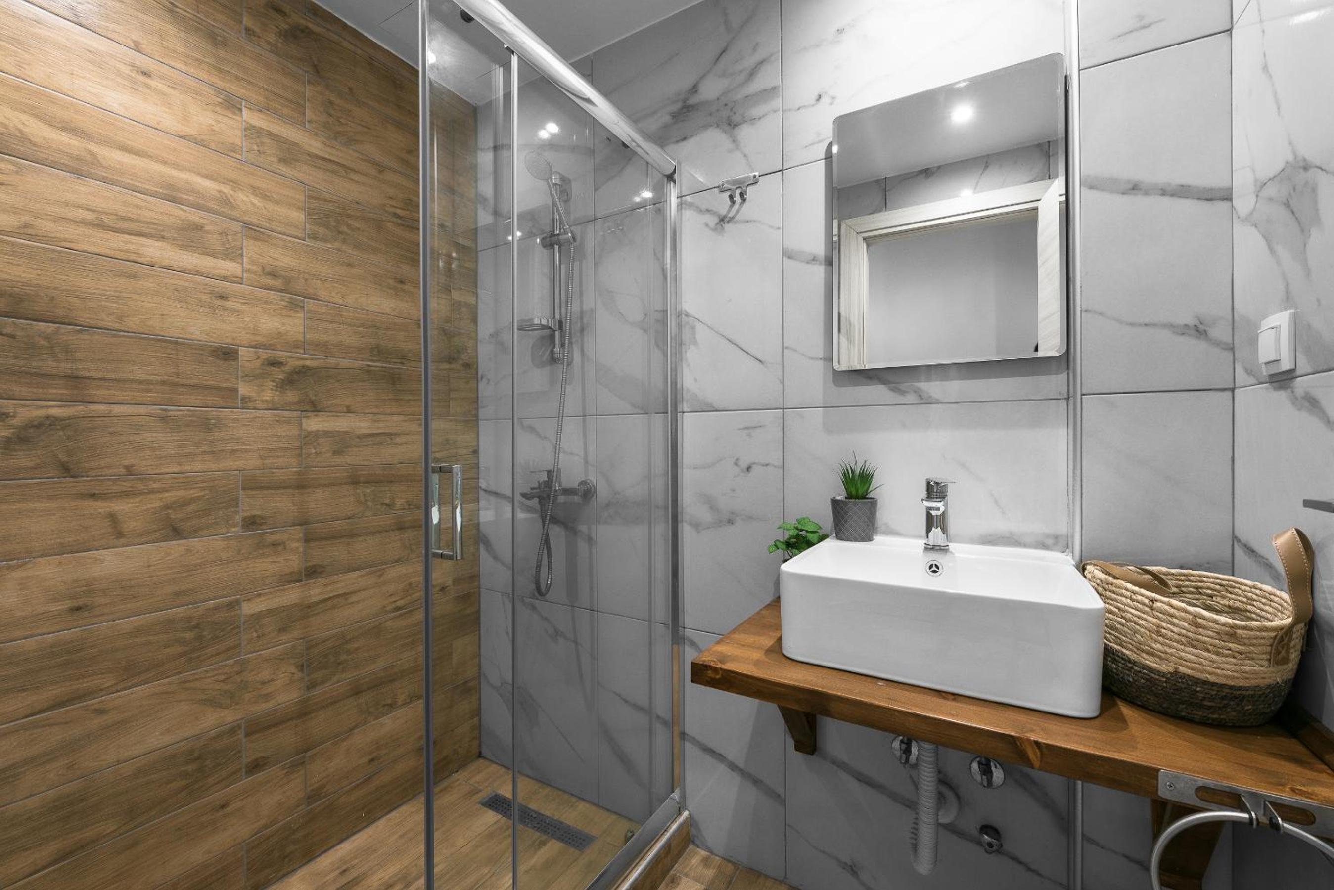 One-Bedroom Apartment - Photo 19