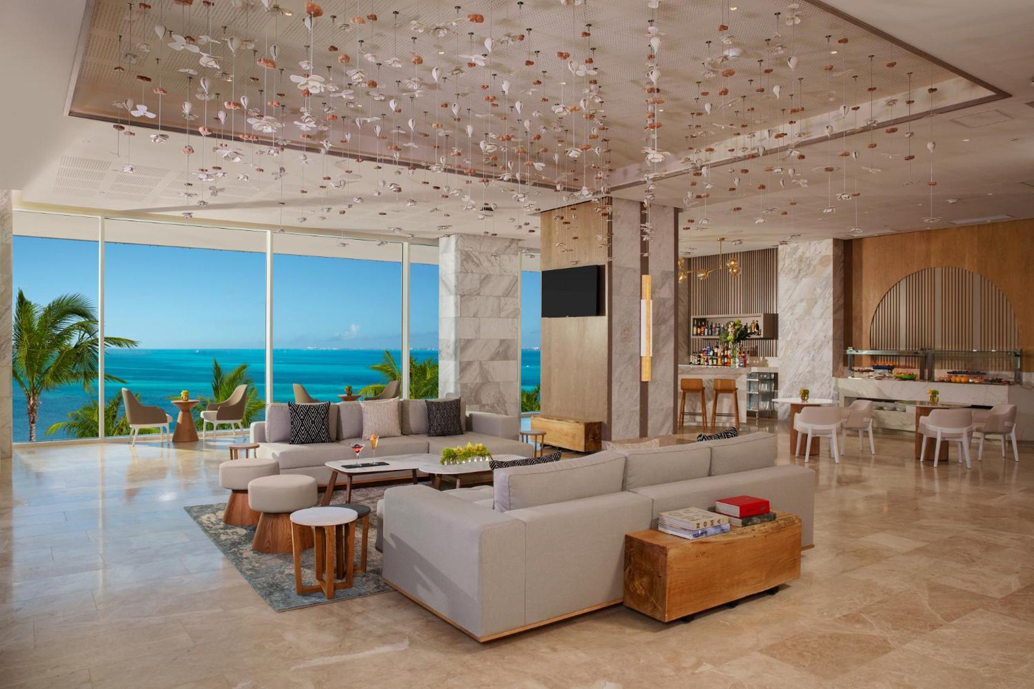 Xhale Club Junior Suite Ocean Front King - Photo 21
