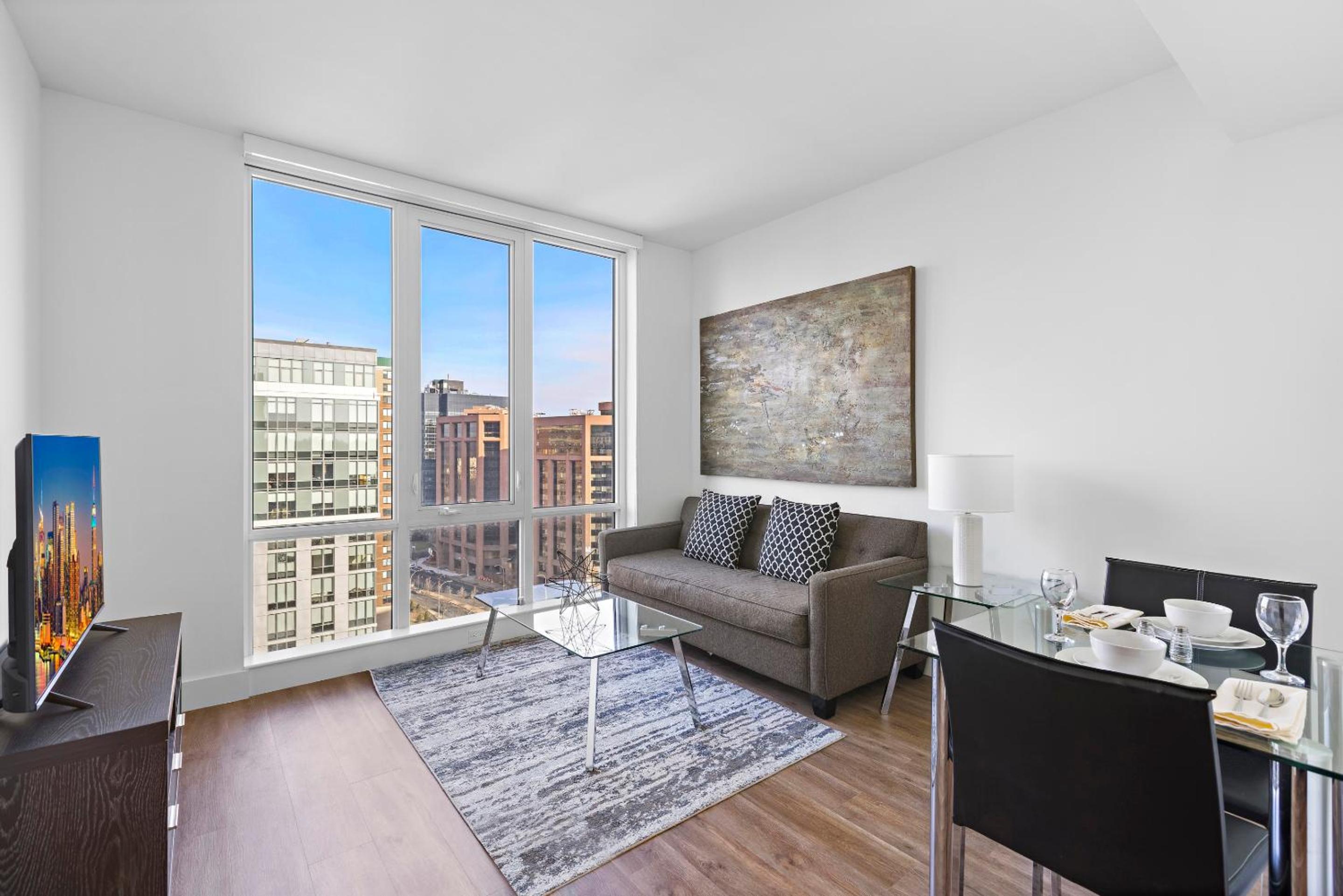 Luxury One Bedroom Apartment