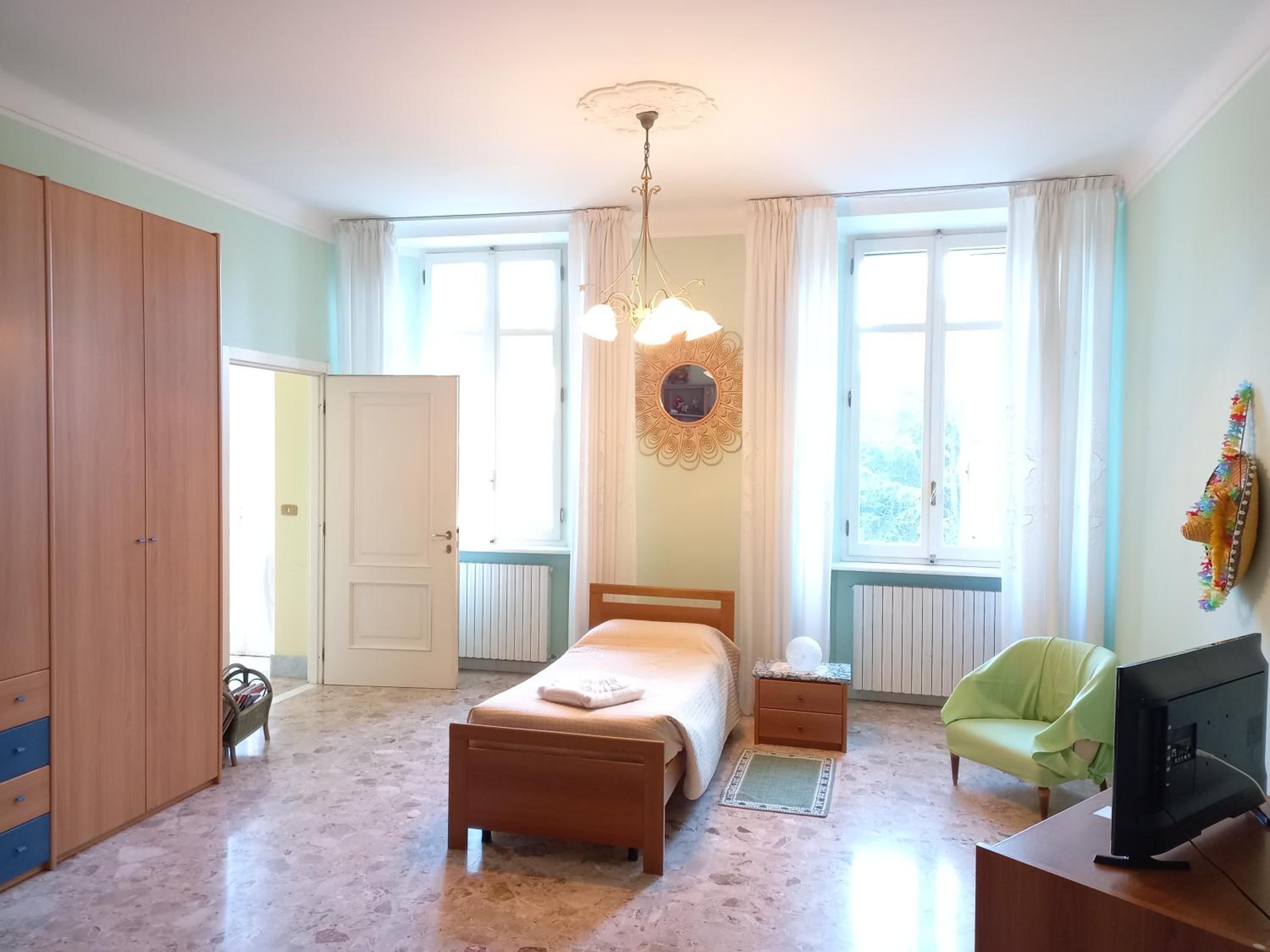 Deluxe Apartment photo 3