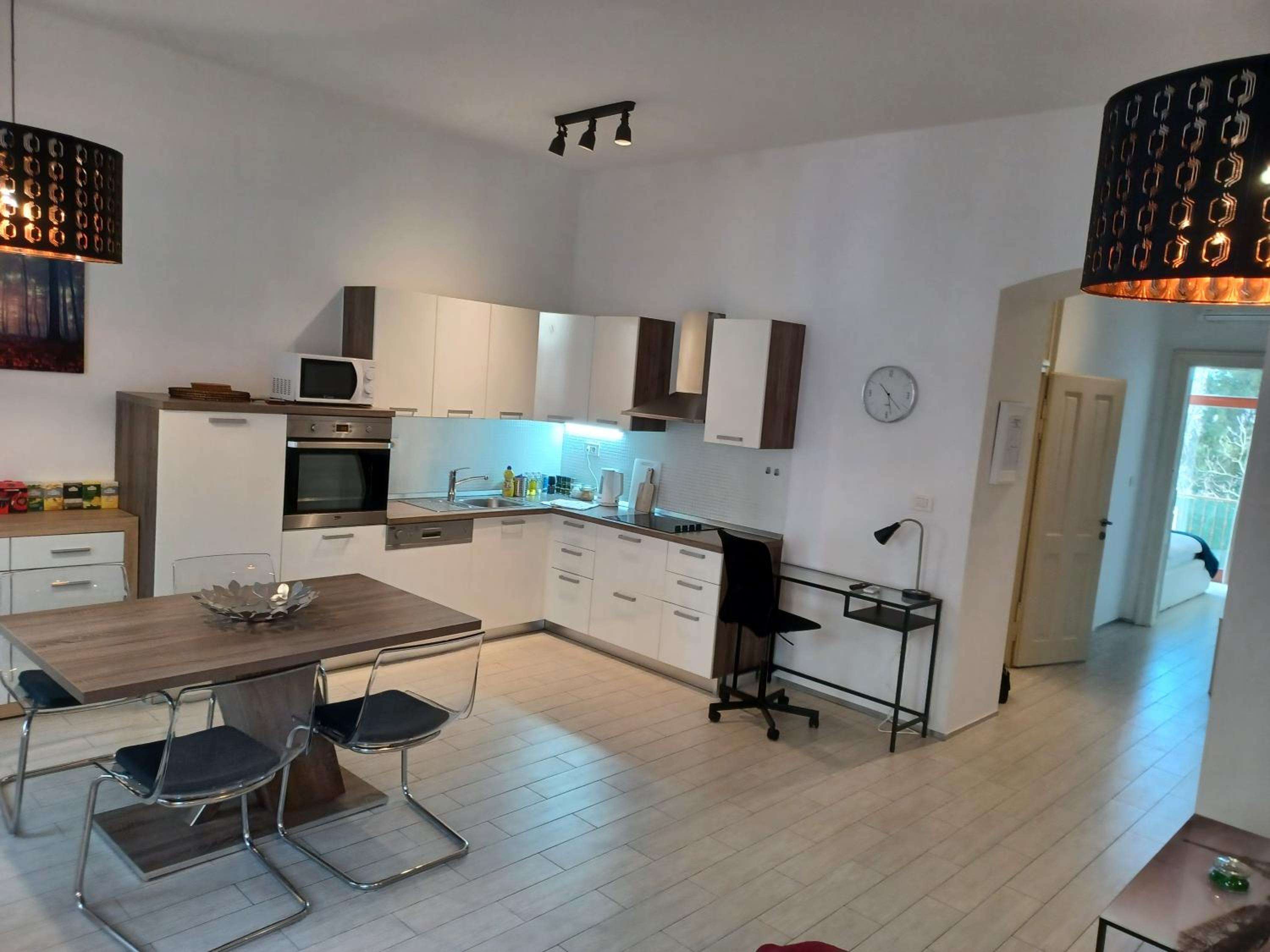 Two-Bedroom Apartment - Photo 30