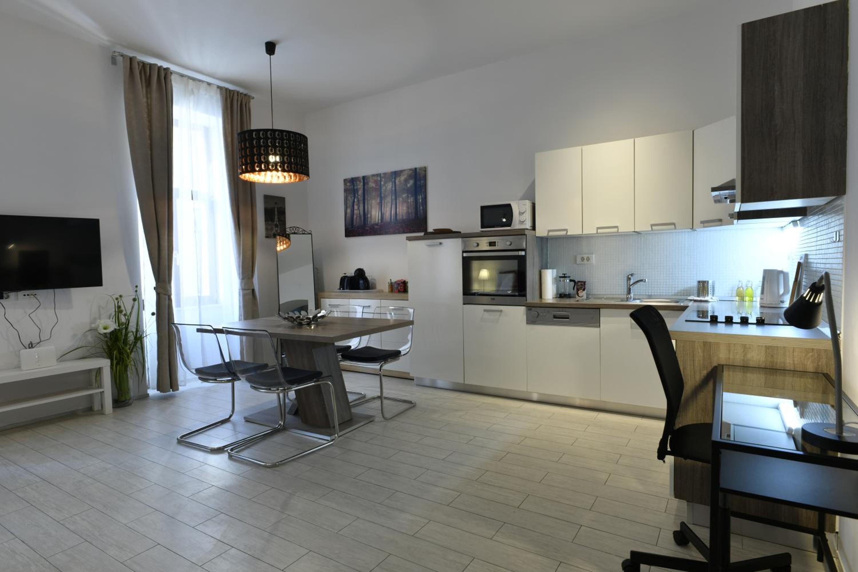 Two-Bedroom Apartment - Photo 15