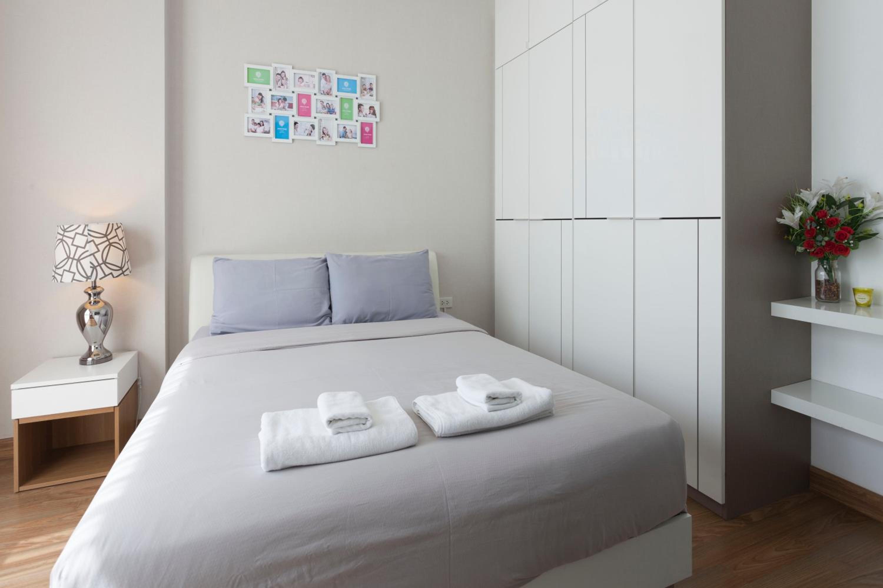 One-Bedroom Apartment - Photo 33