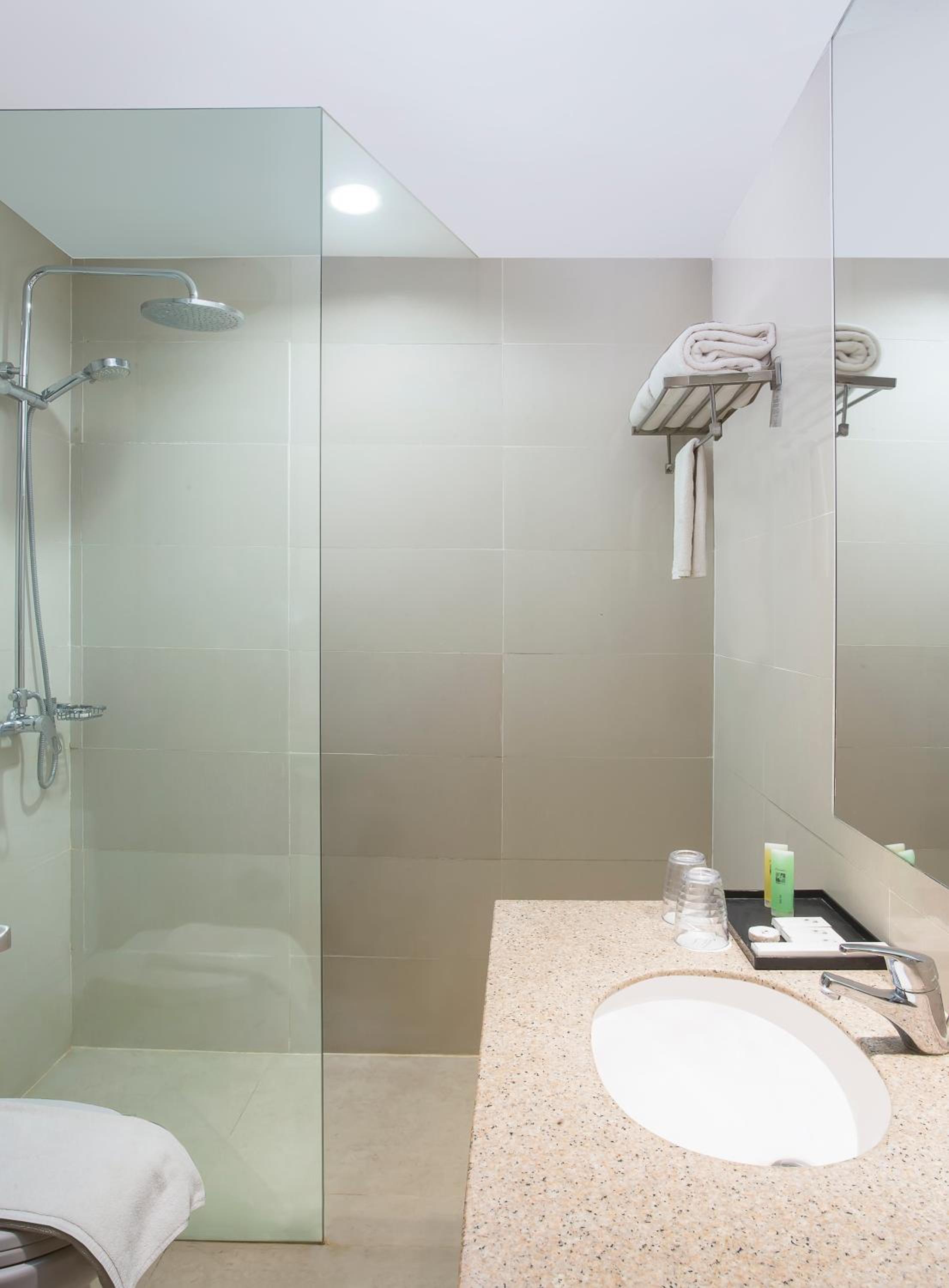 Superior Twin Room - Photo 3