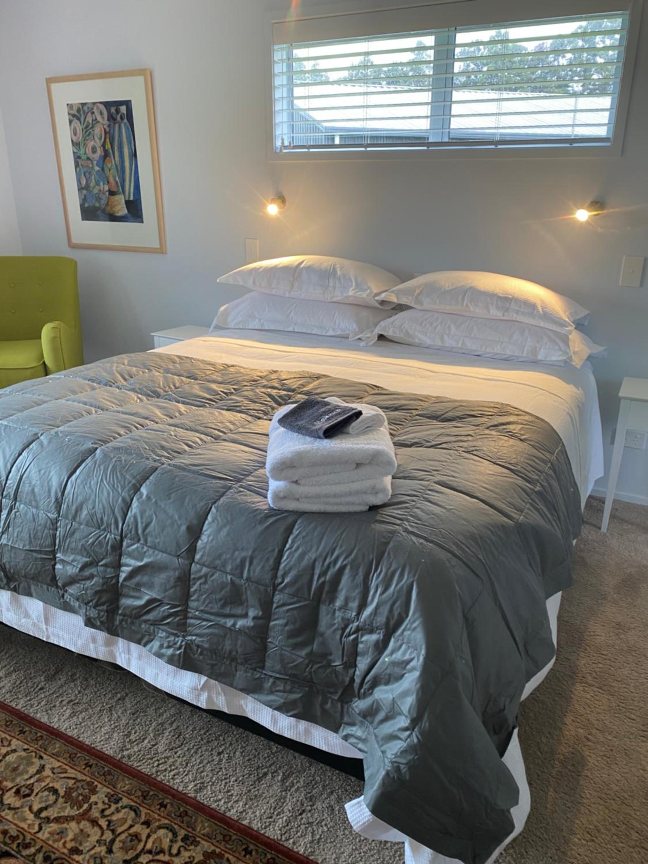 Deluxe King Suite photo 2