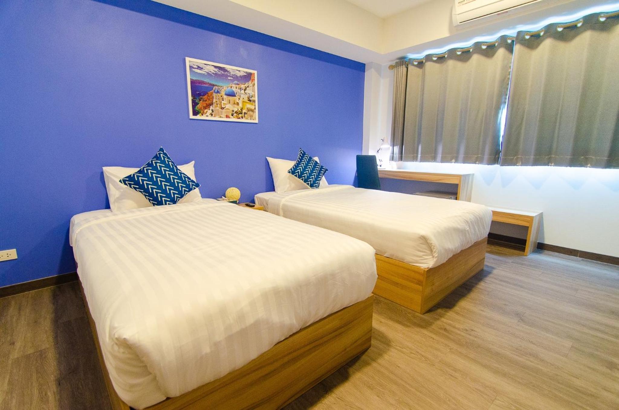Twin Room - Photo 1