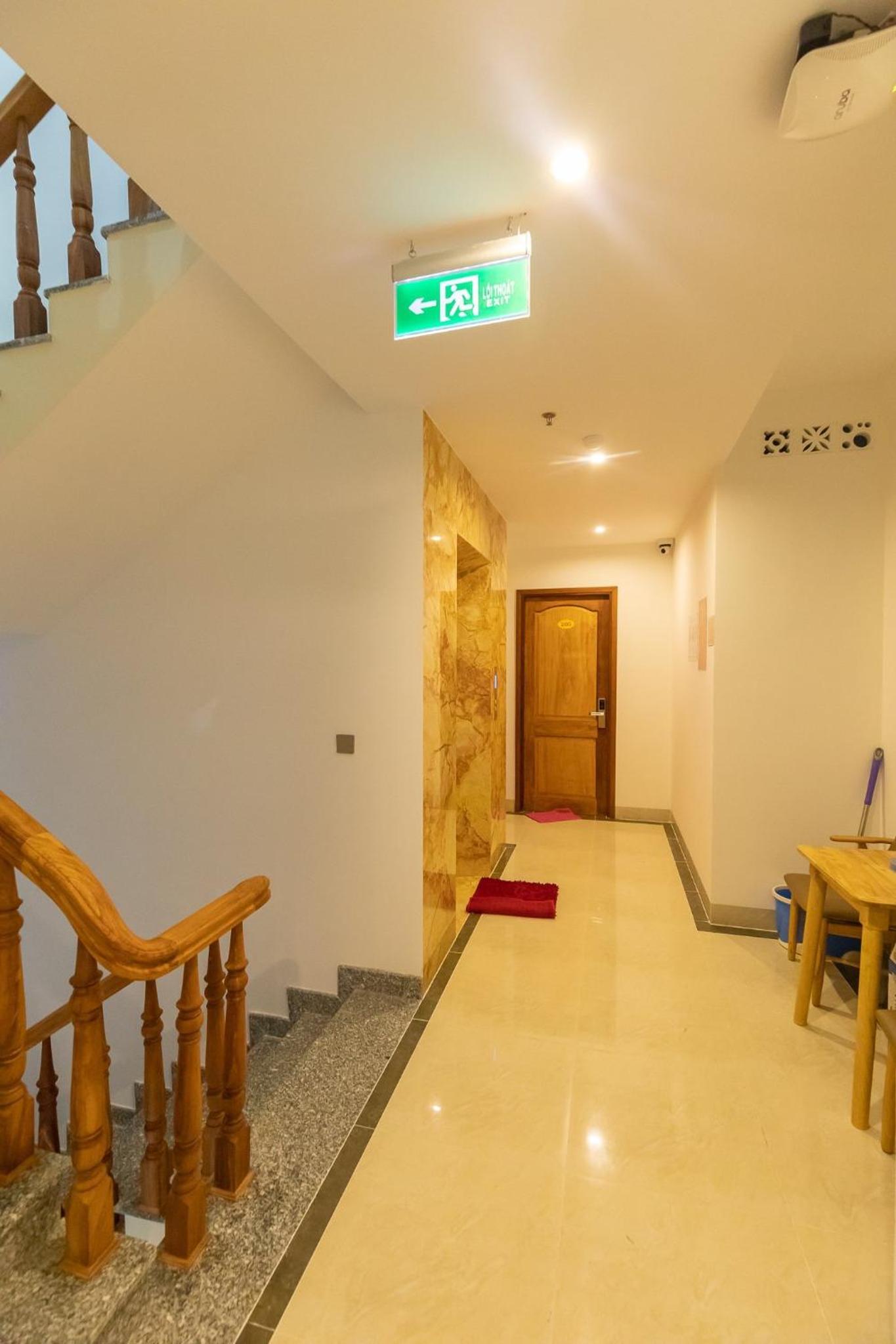 Quadruple Room - Photo 12