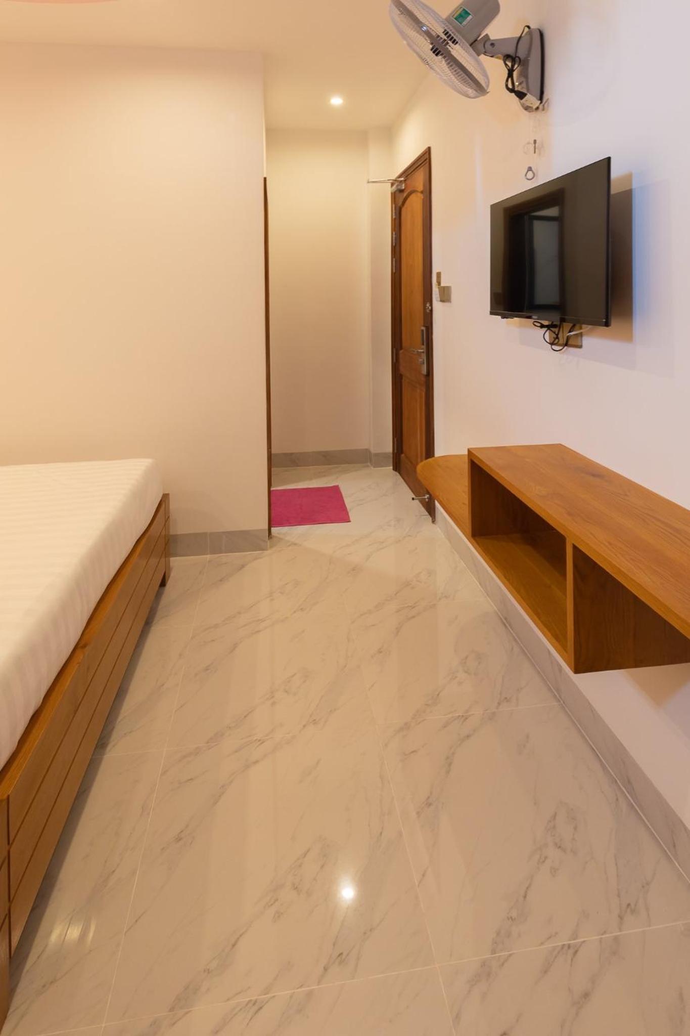 Quadruple Room - Photo 9