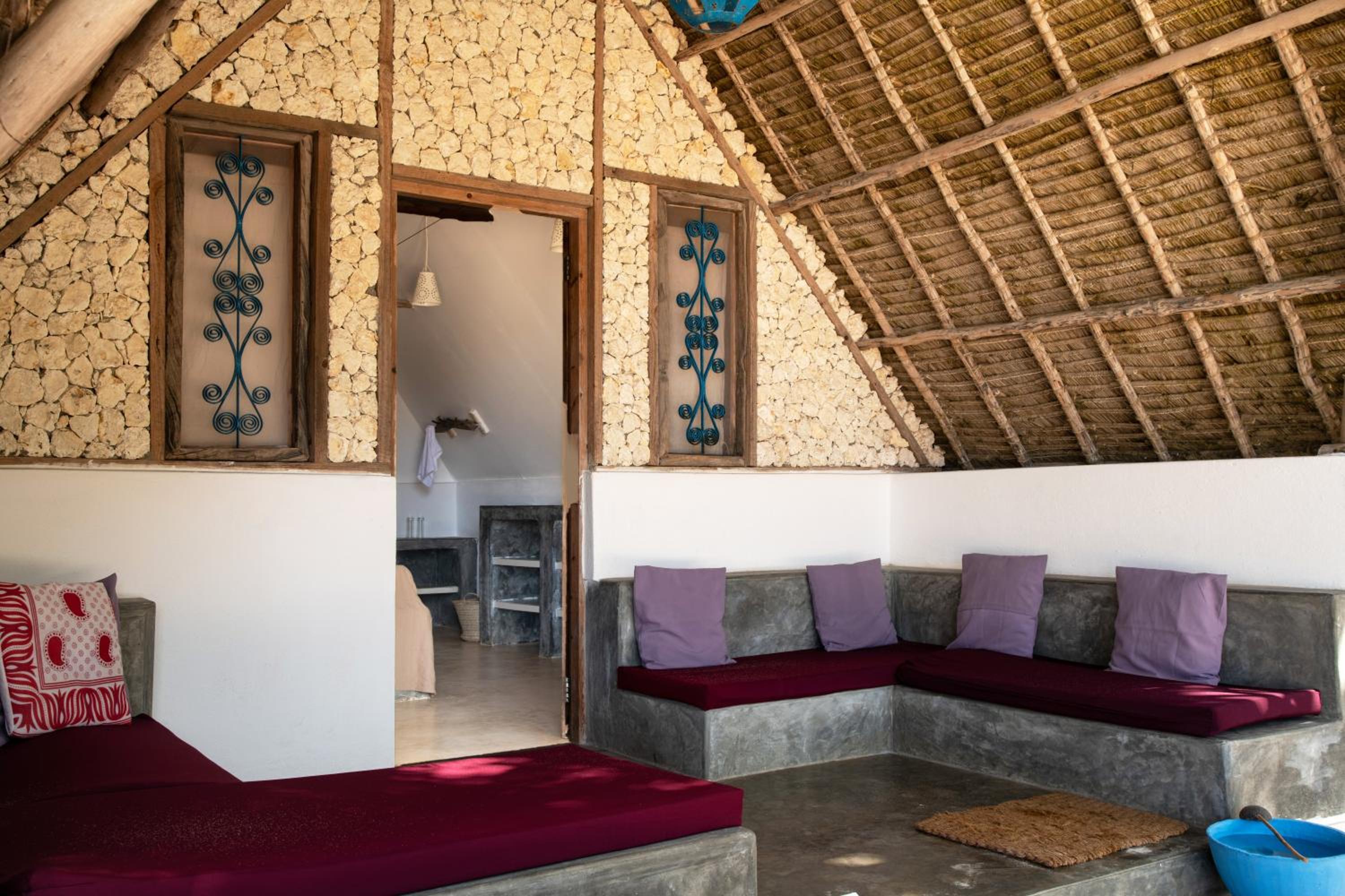 Bungalow with Pool View - Photo 6