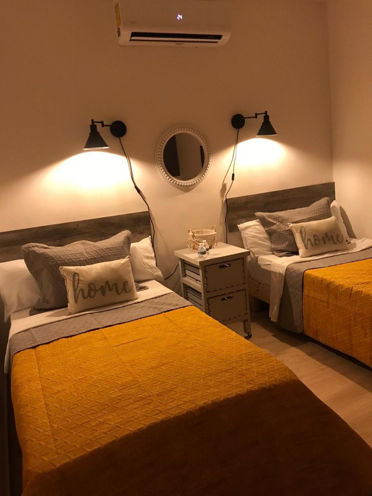 Twin Room - Photo 1