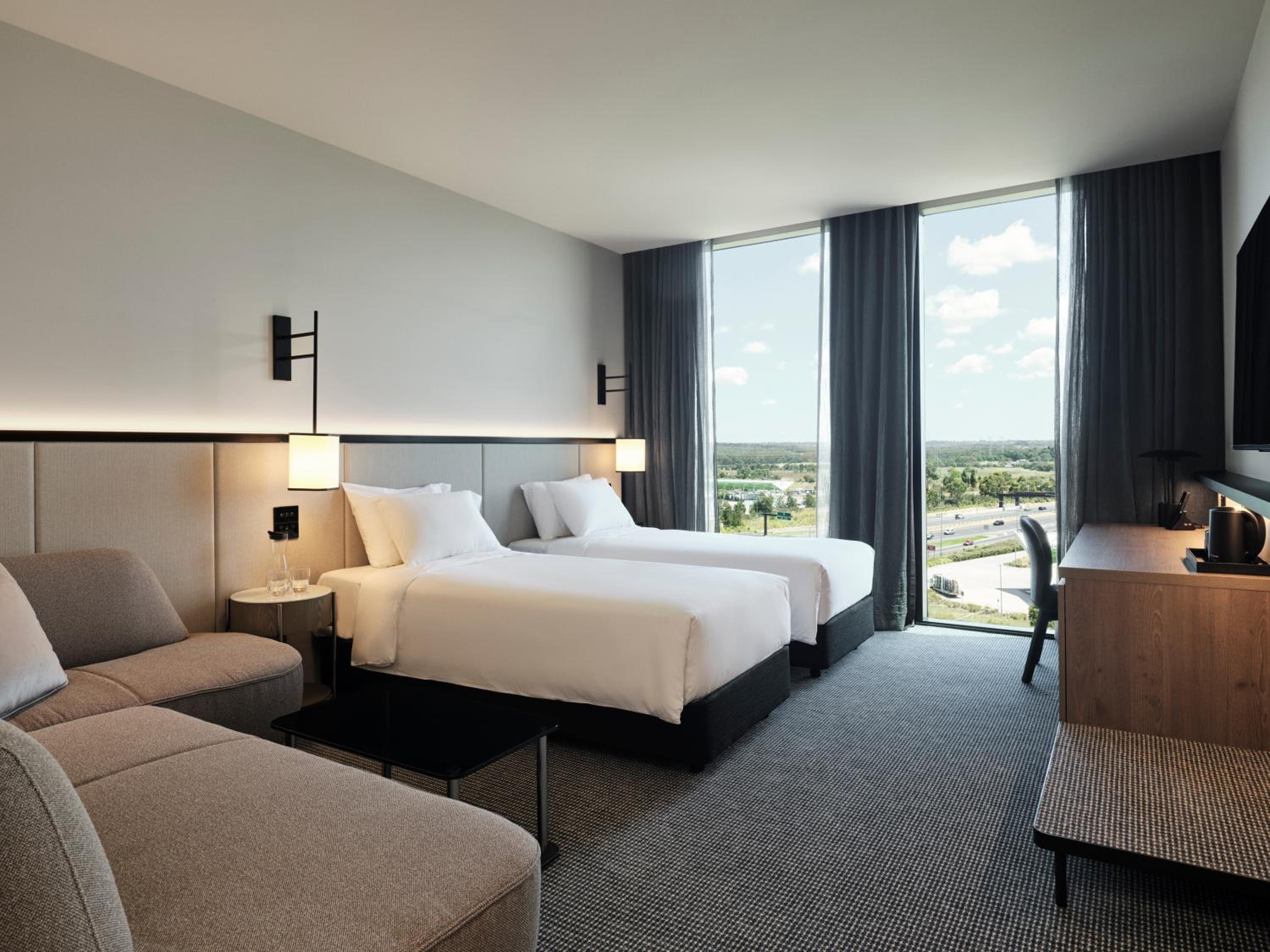 Twin Room - Photo 3
