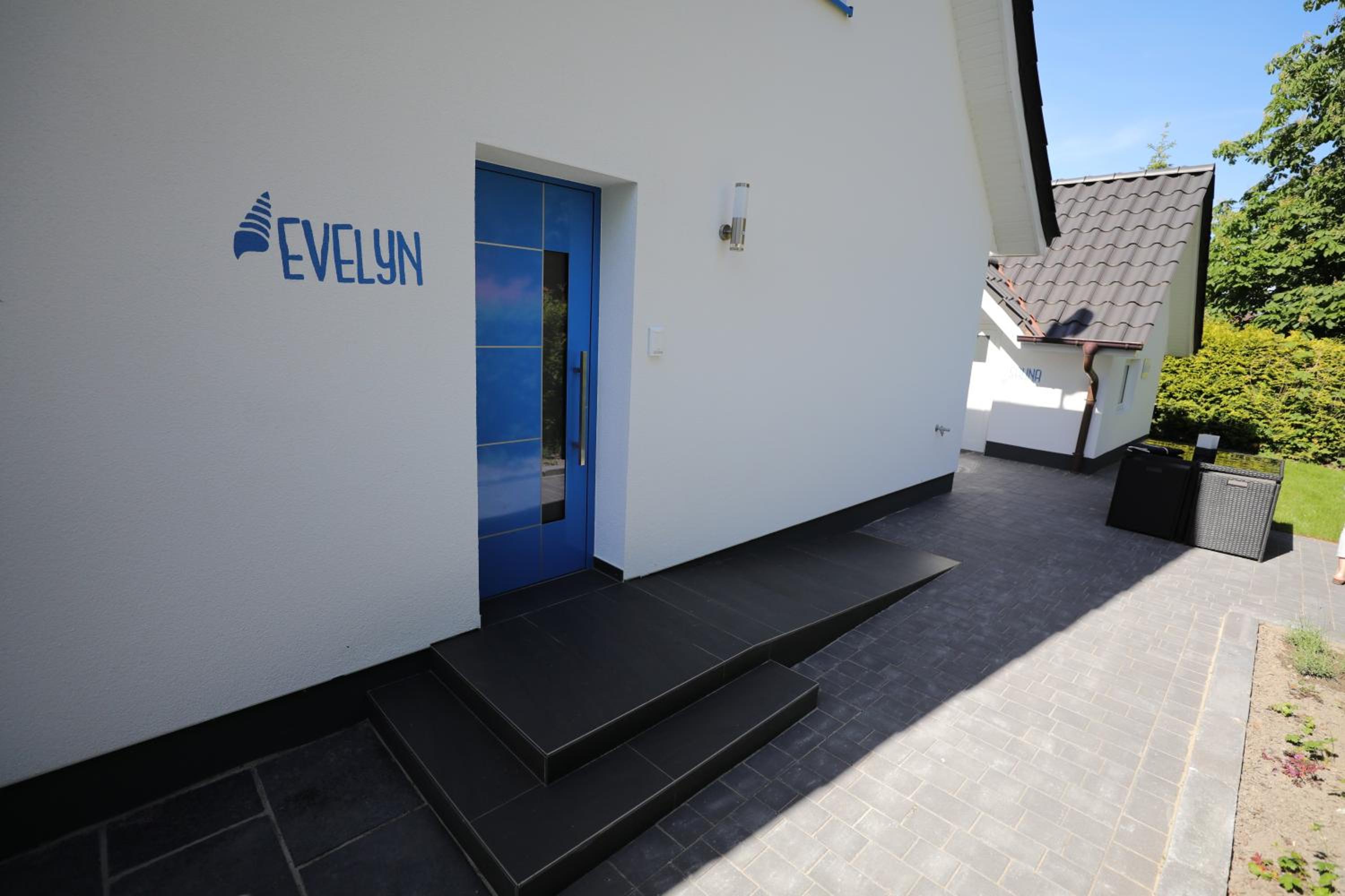 Two-Bedroom Apartment - Photo 18