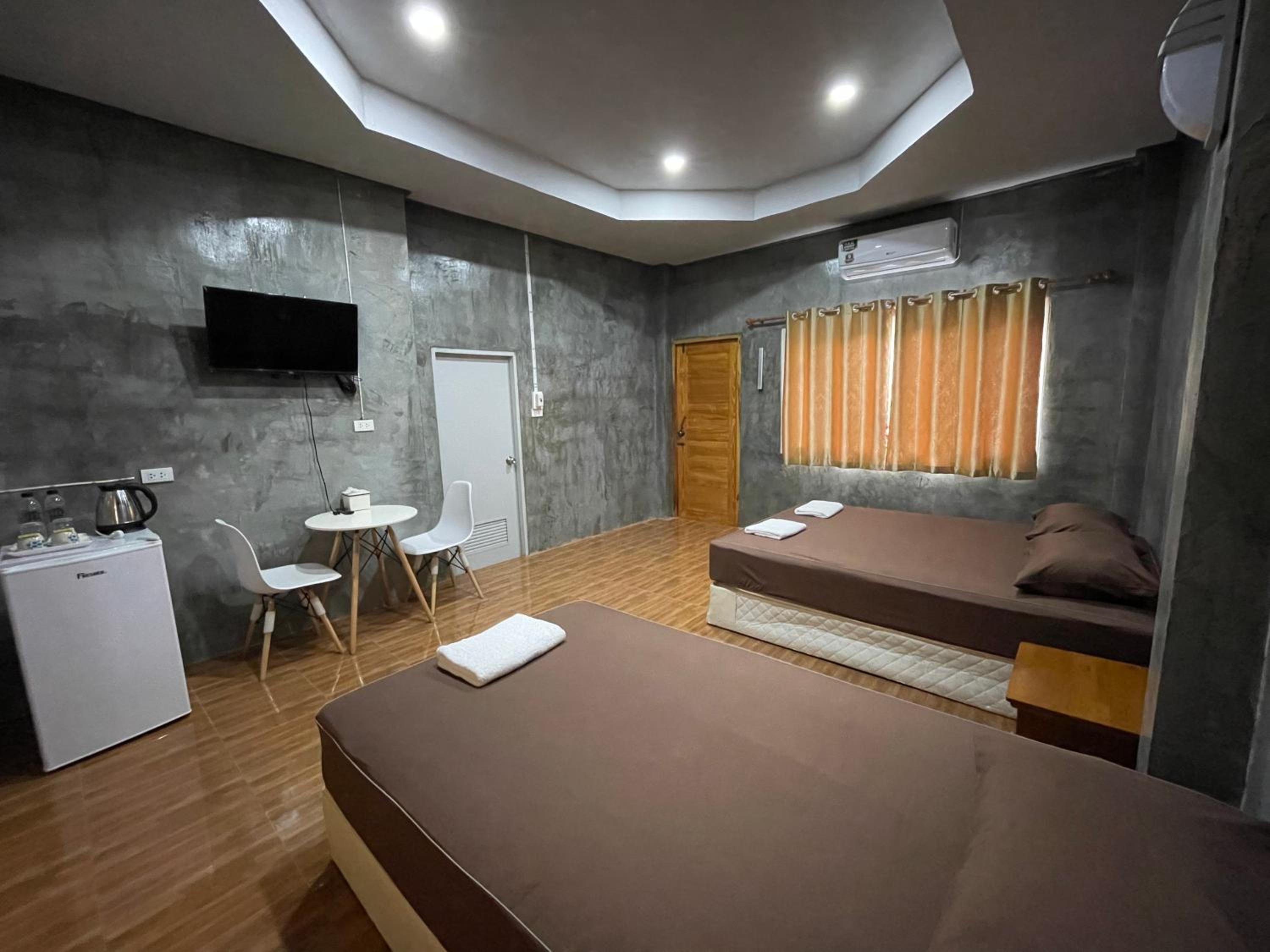 Triple Room - Photo 2