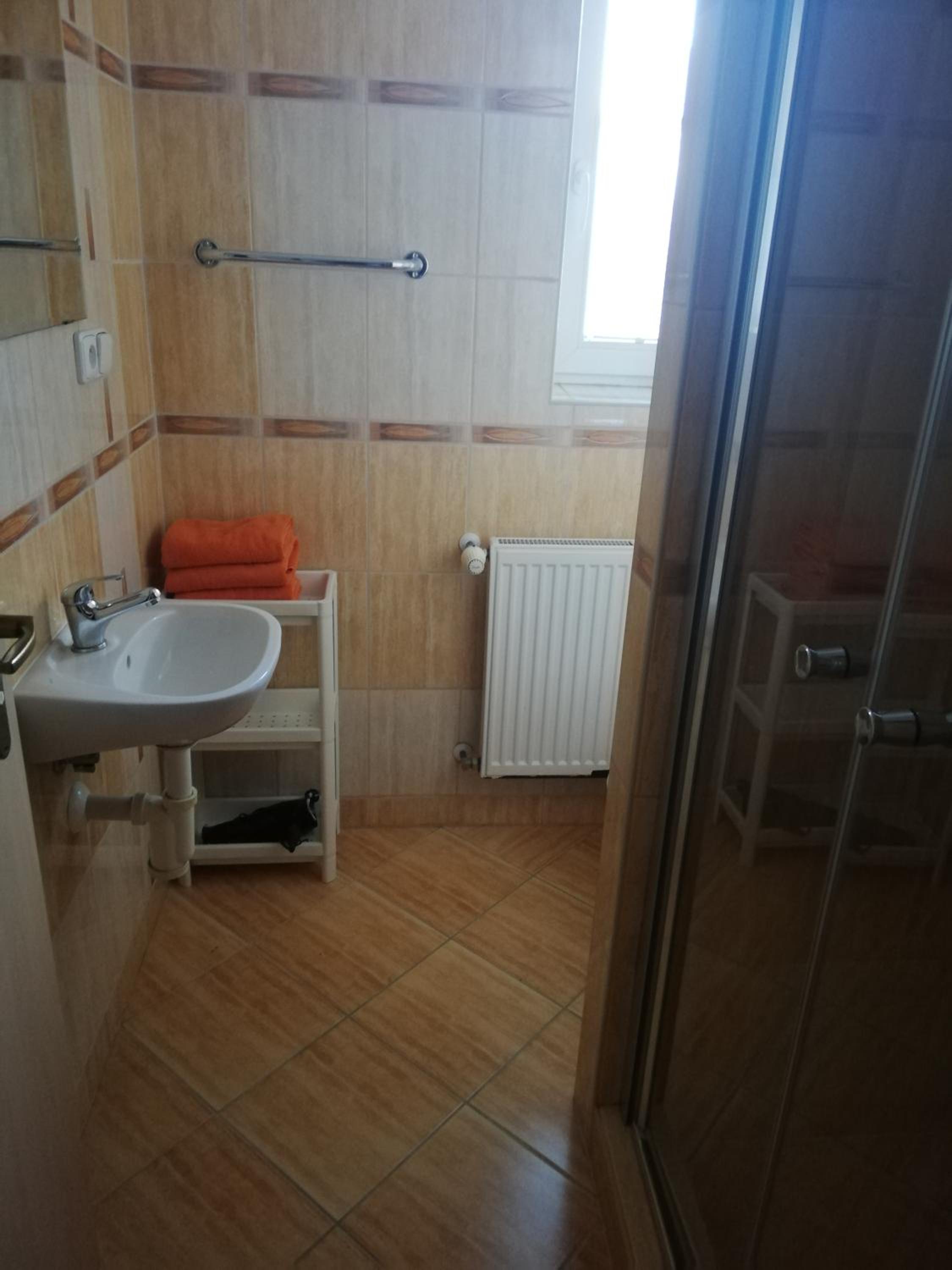 Apartment - Ground Floor photo 2