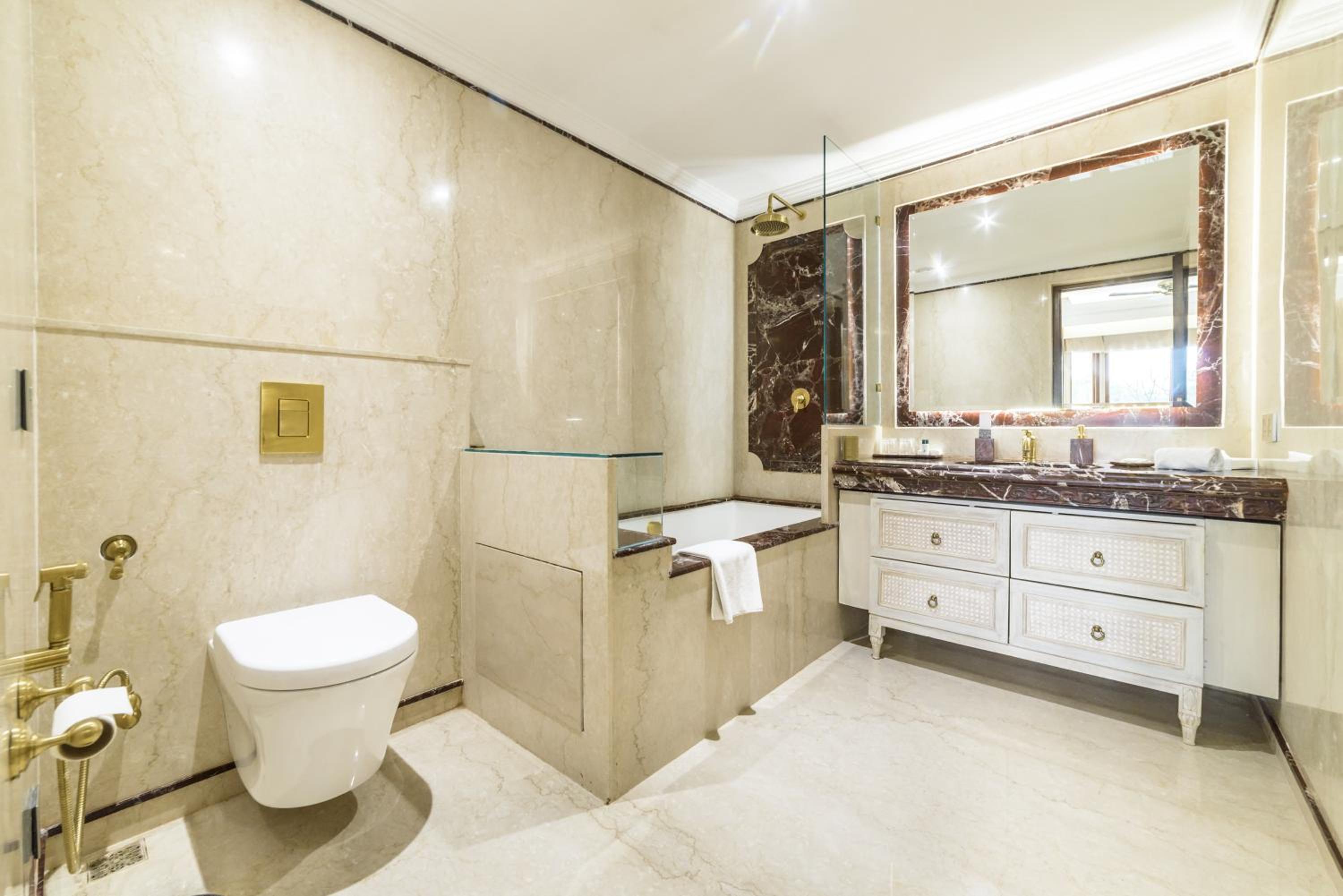 Family Suite - Photo 7
