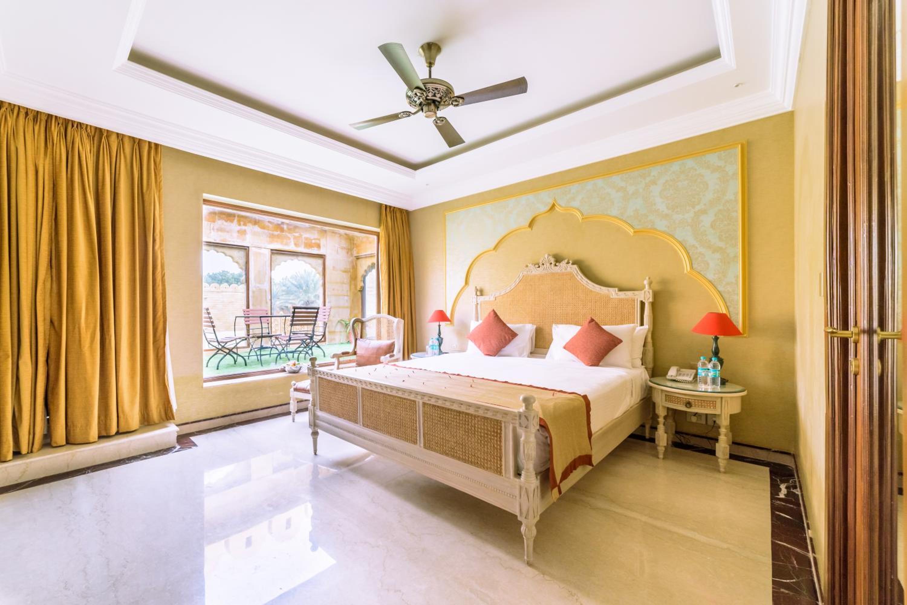 Palace Room with Private Terrace - Photo 7