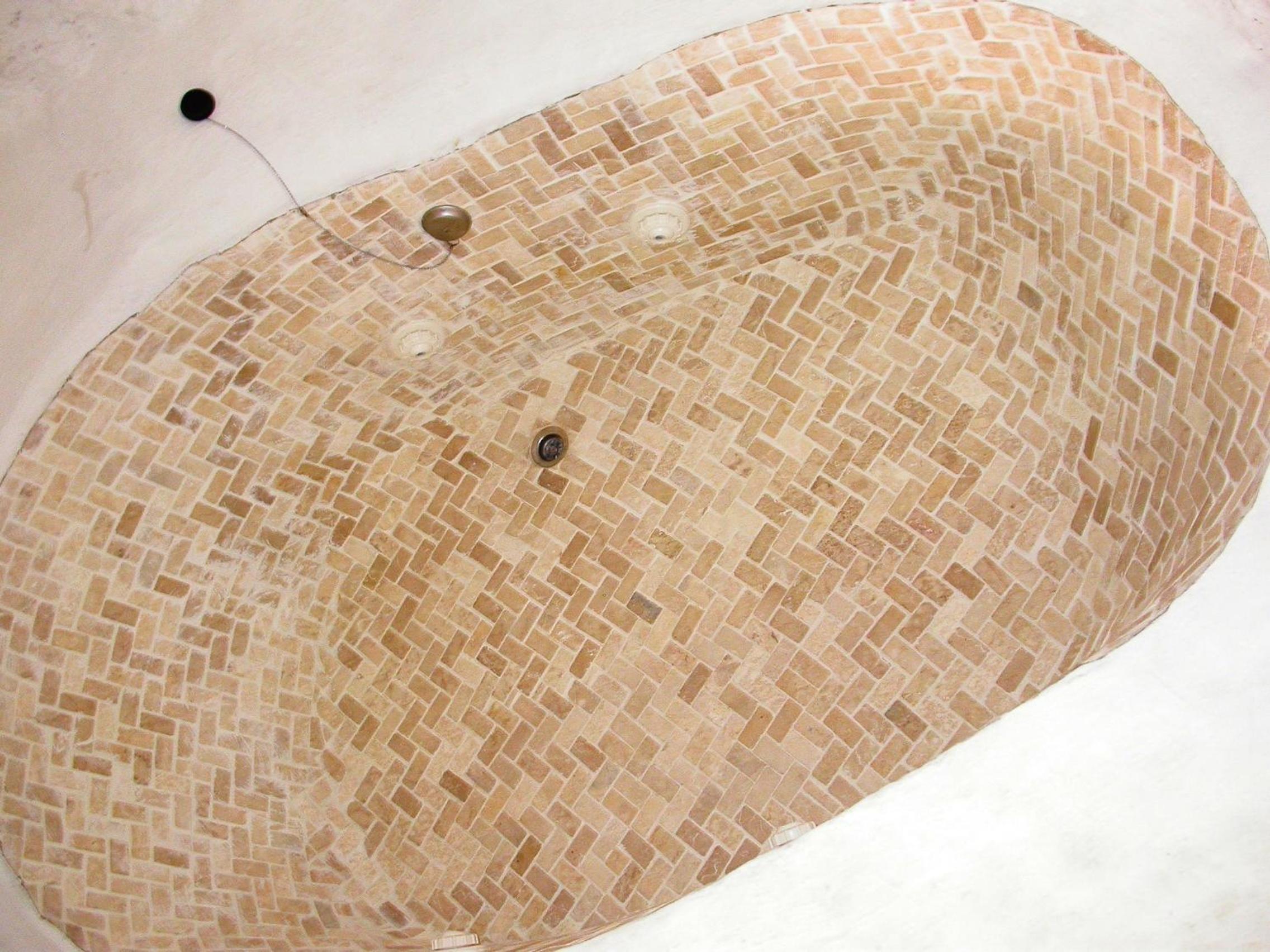 Superior Apartment With Hot Tub photo 2