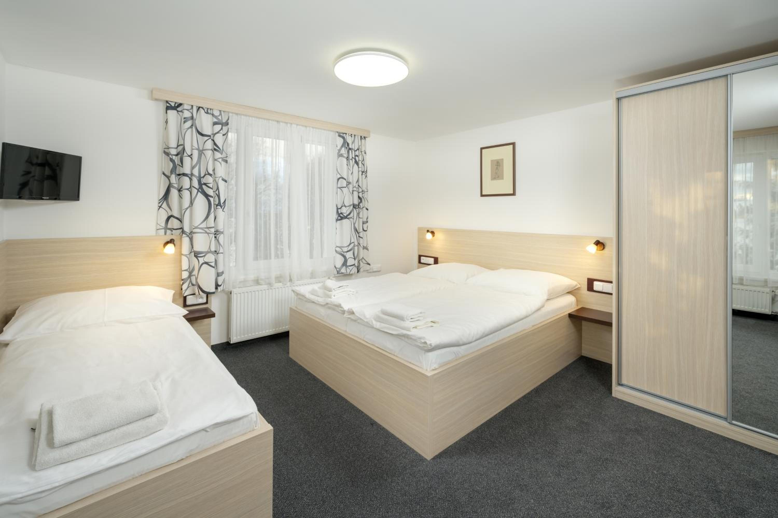 Comfort Triple Room photo 2