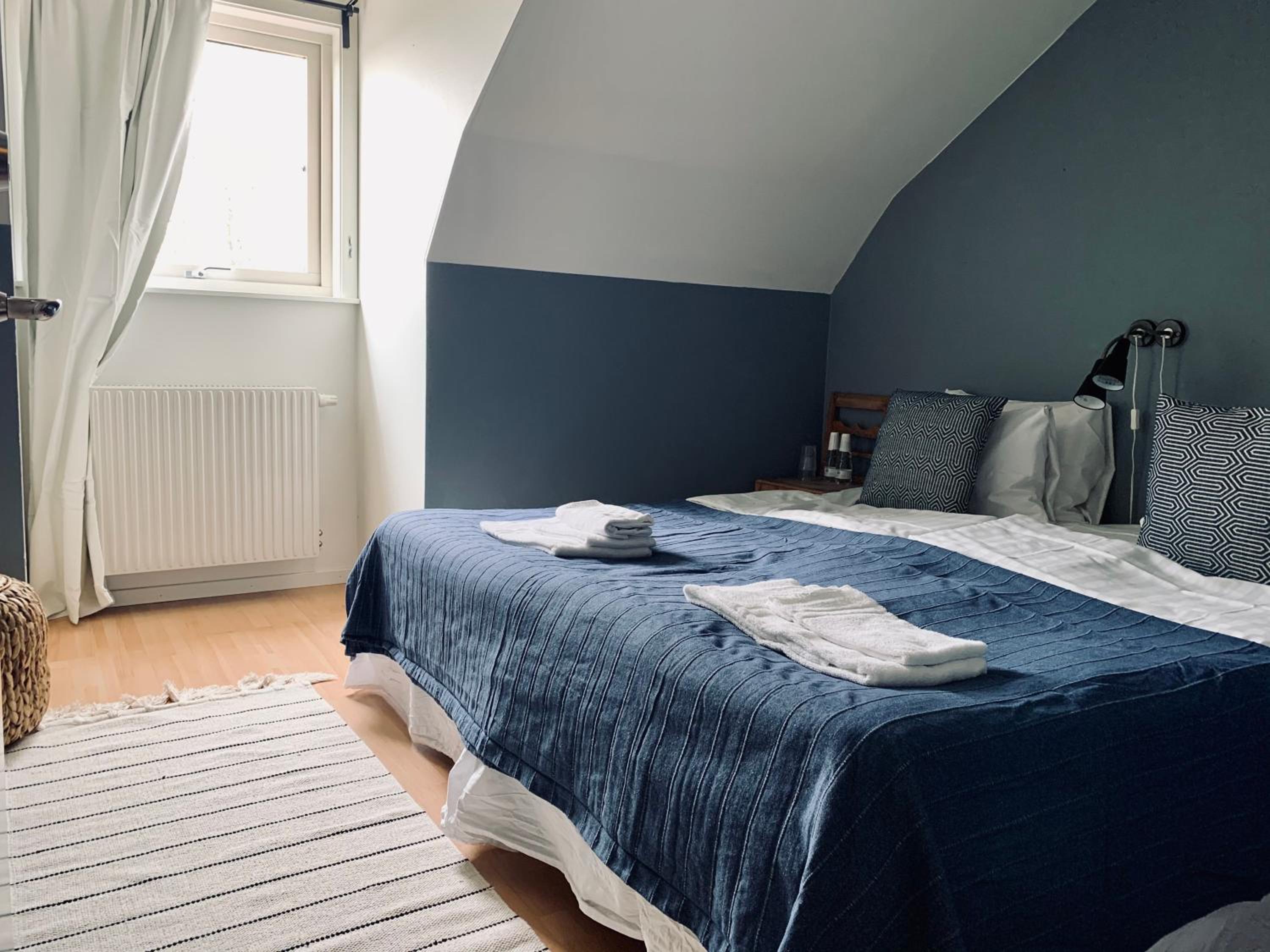 Twin Room - Photo 4