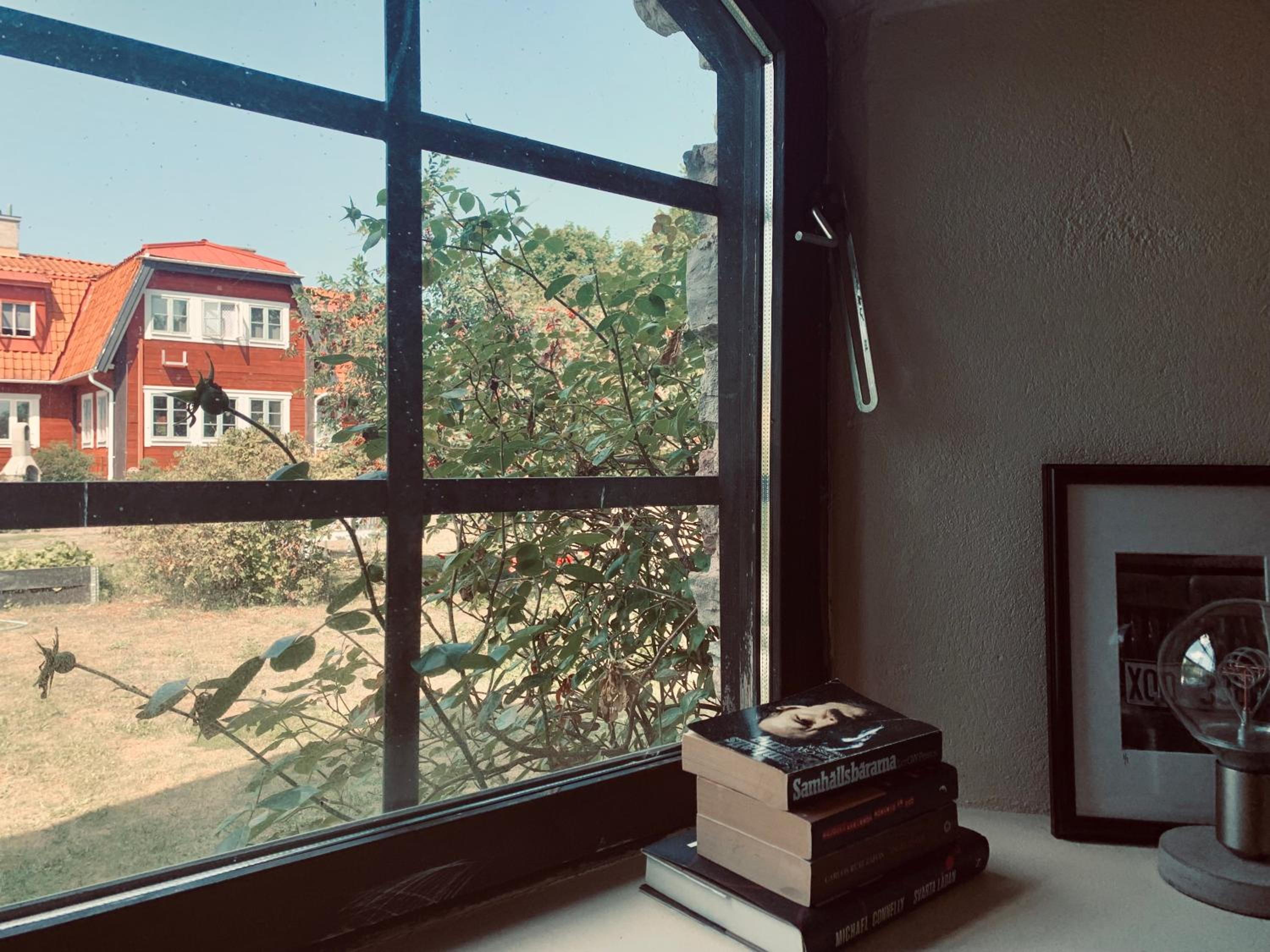 Twin Room - Photo 2