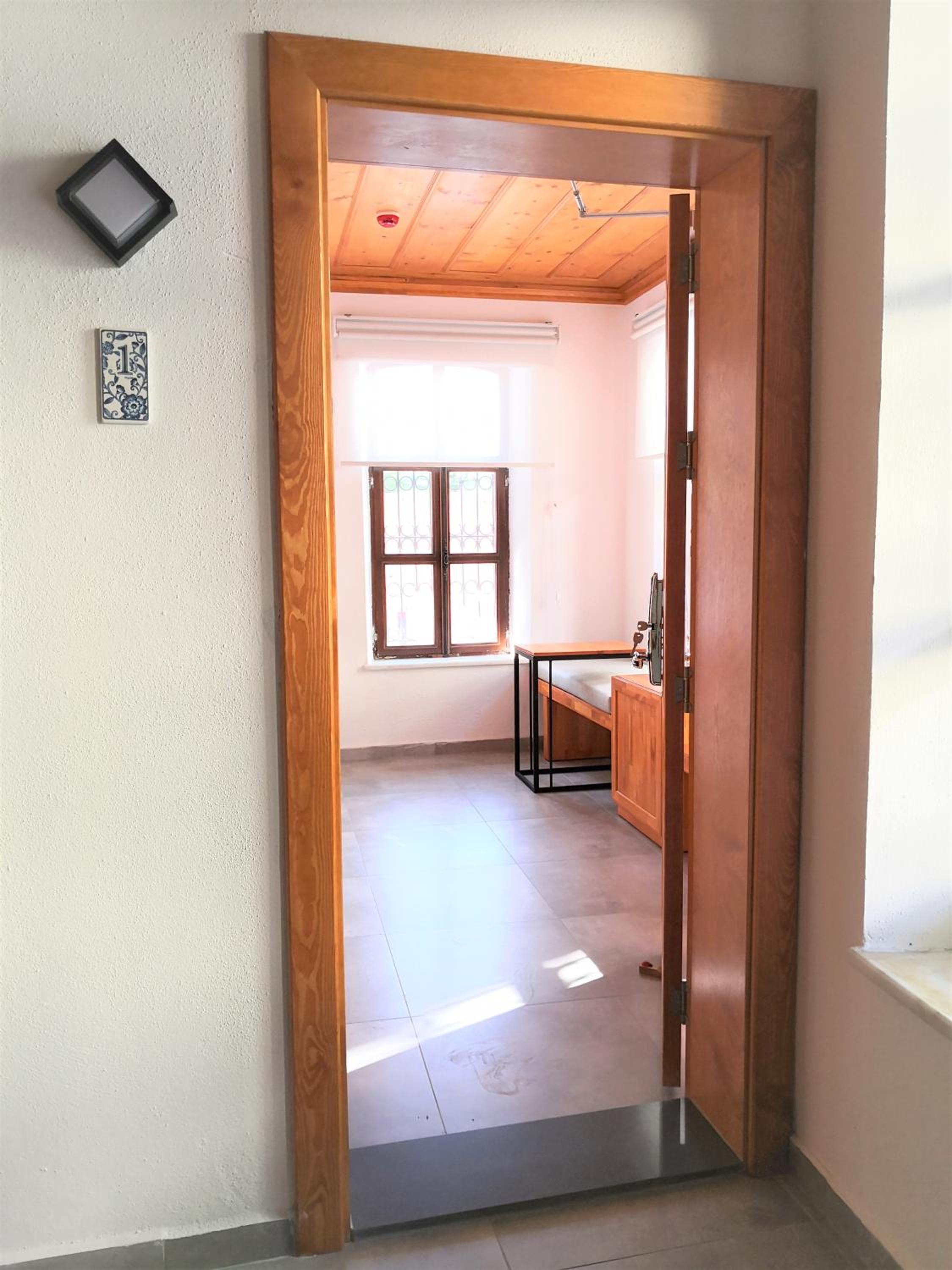Budget Double or Twin Room photo 3