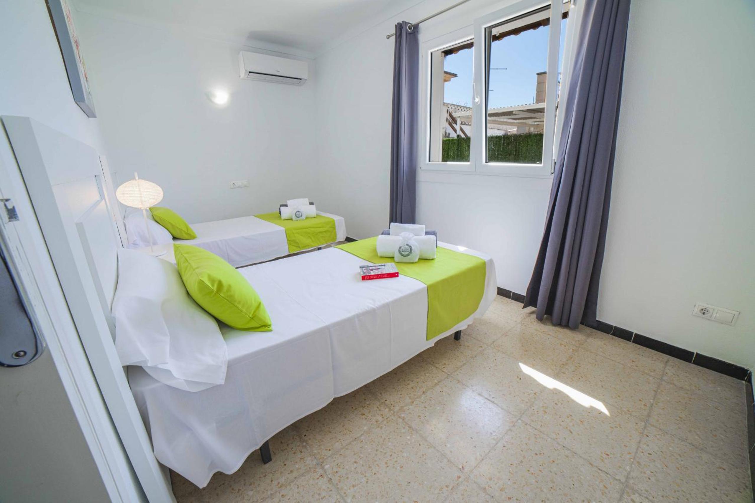 Villa de Tres Habitaciones