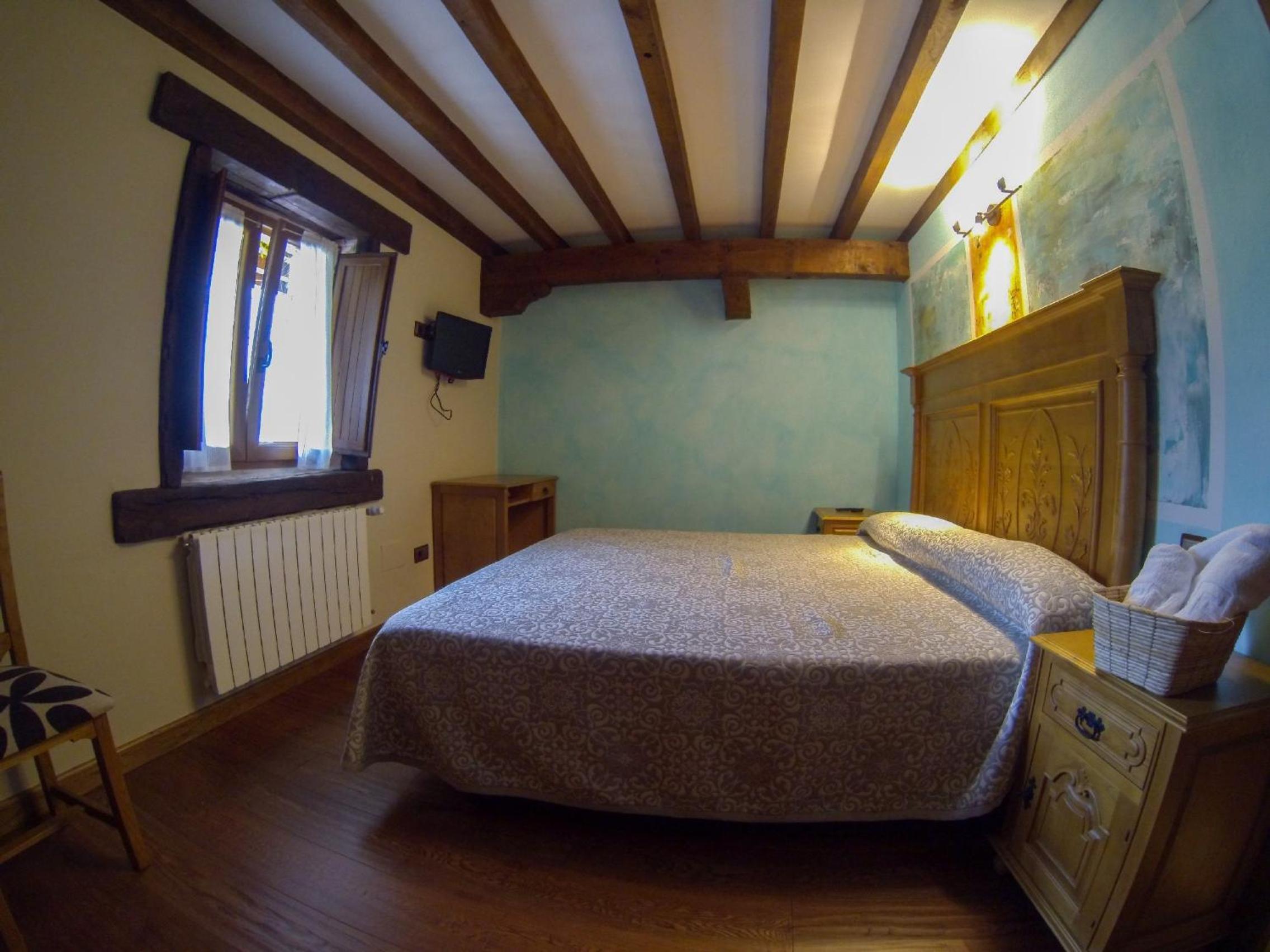 Habitación Doble con Baño Privado