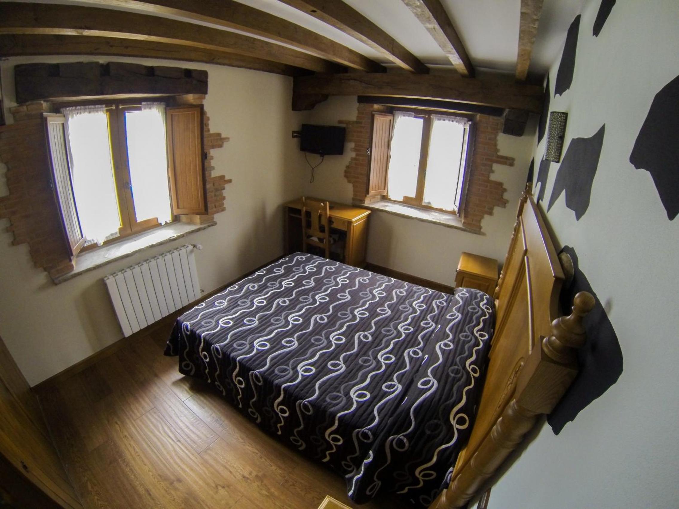 Habitación Doble con Baño Privado