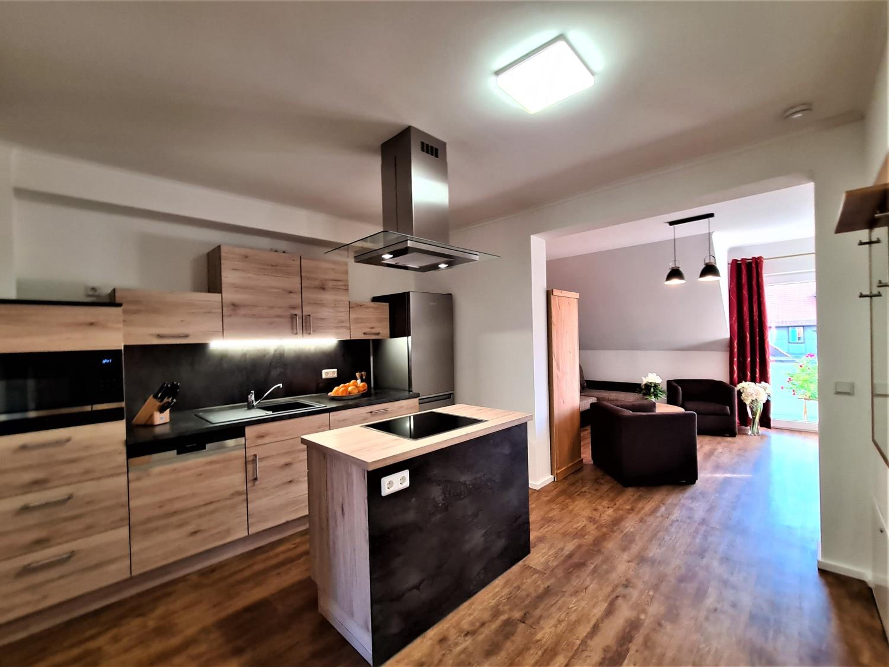 Two-Bedroom Apartment with Balcony photo 3