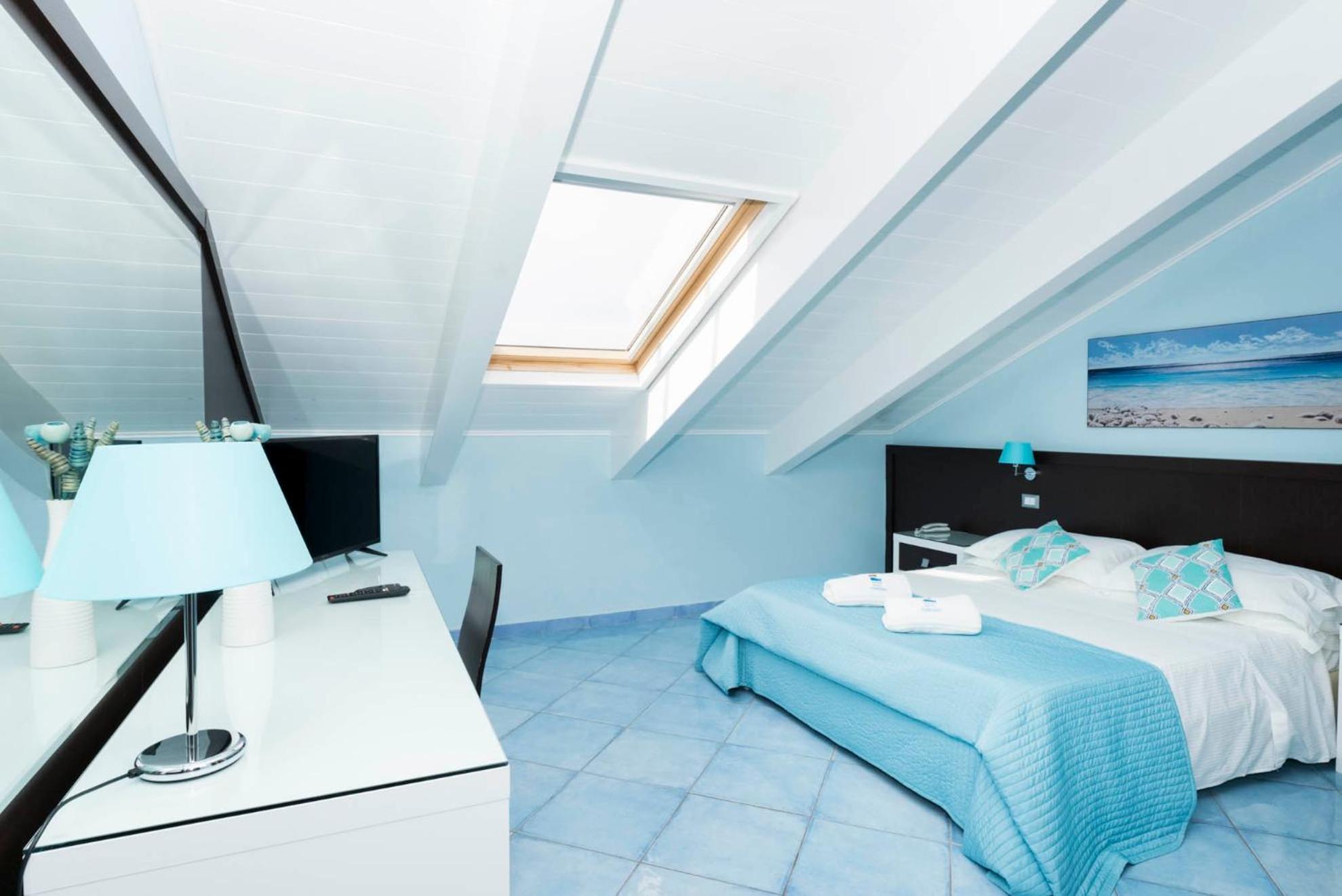 Double Room - Attic - Photo 1