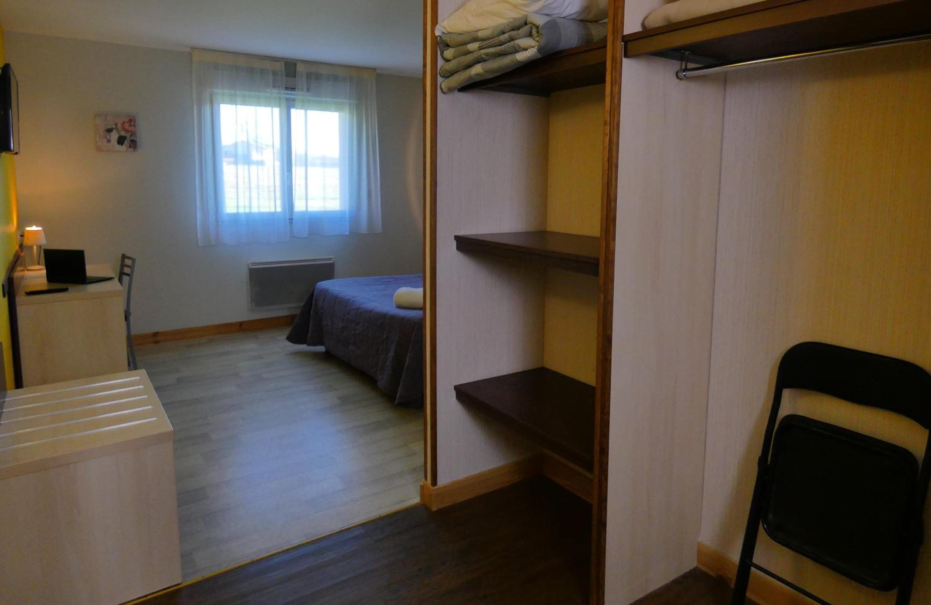 Single / Double Room - Photo 6