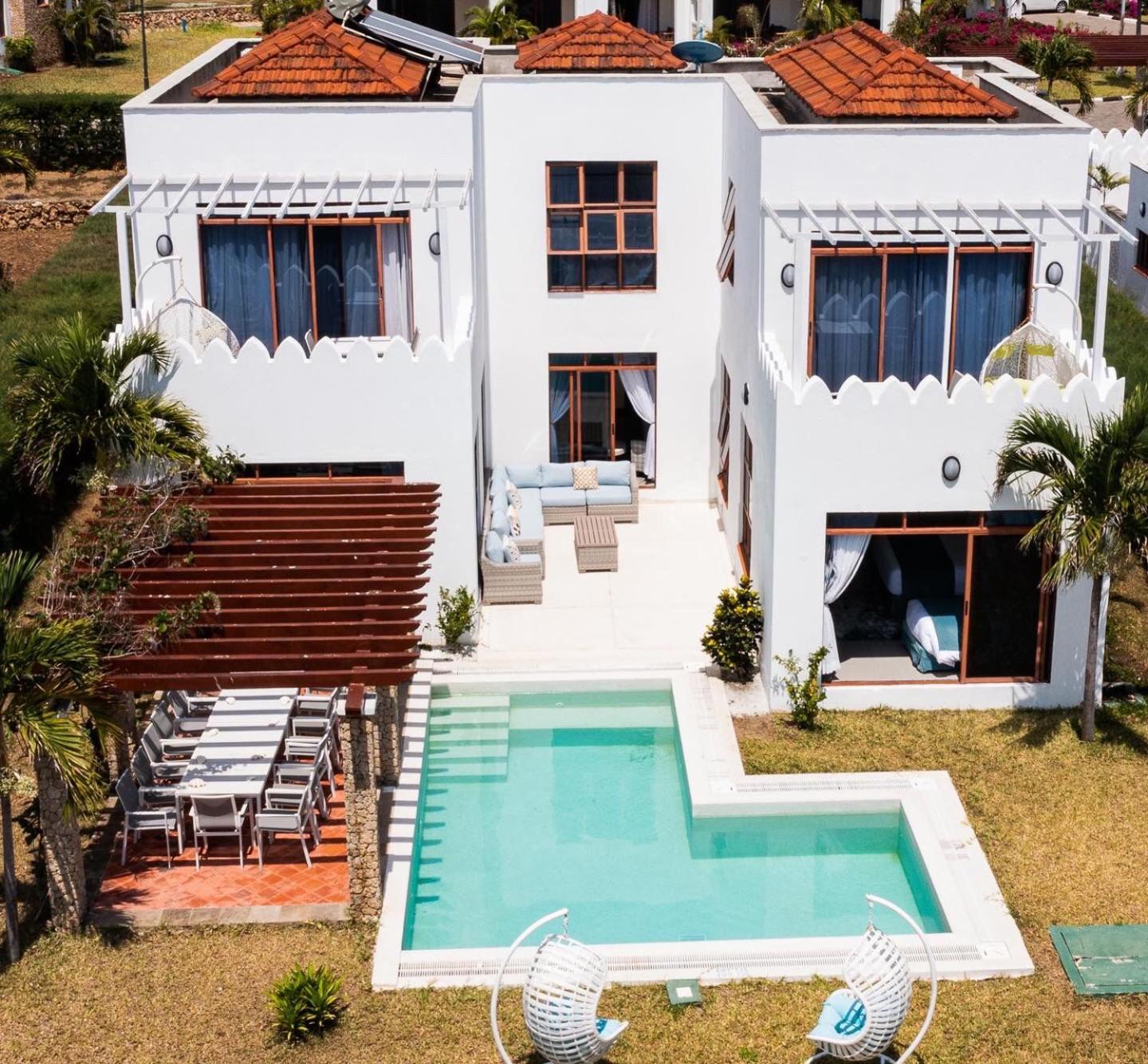 One-Bedroom Villa - Photo 11