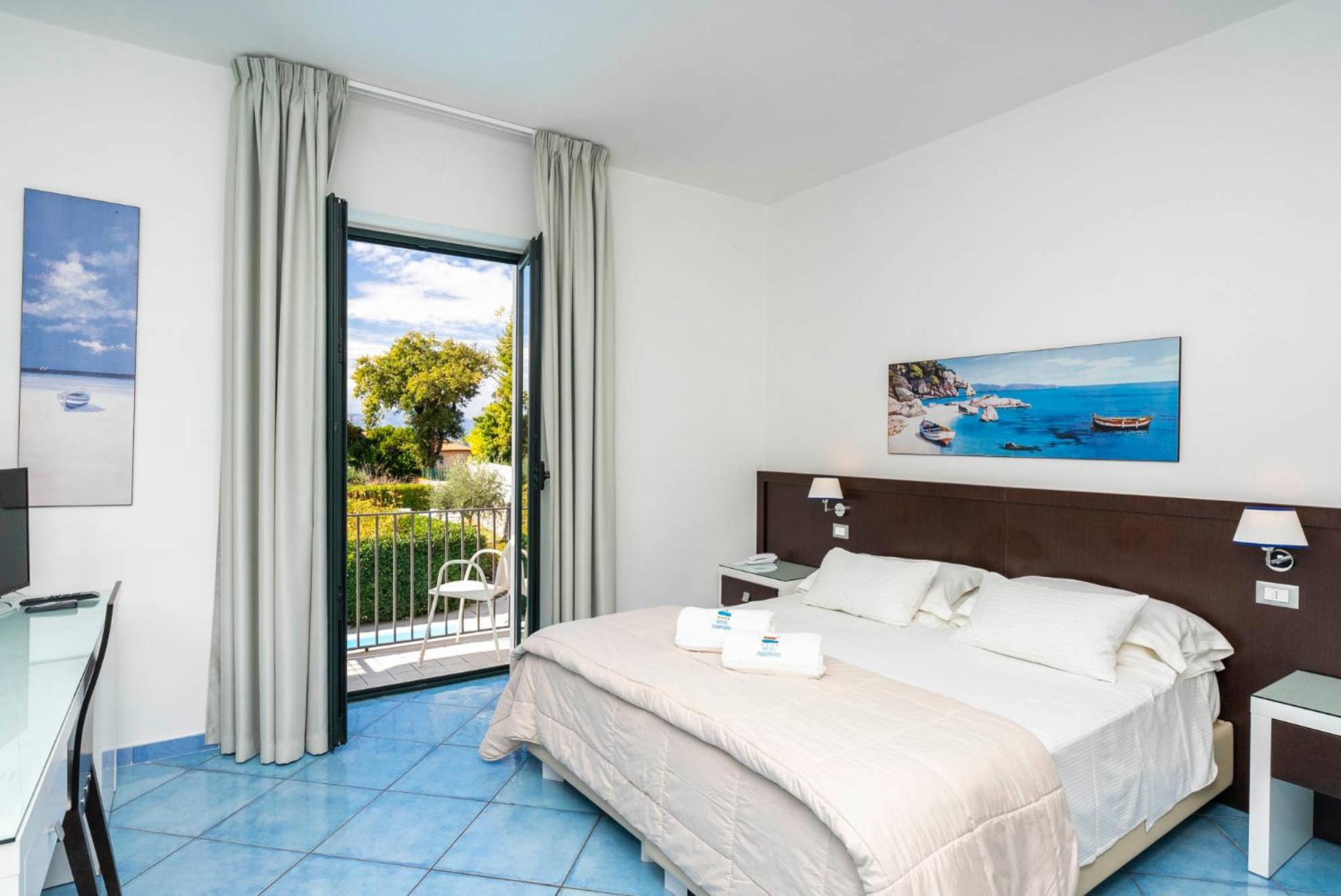 Superior Double Room - Photo 17