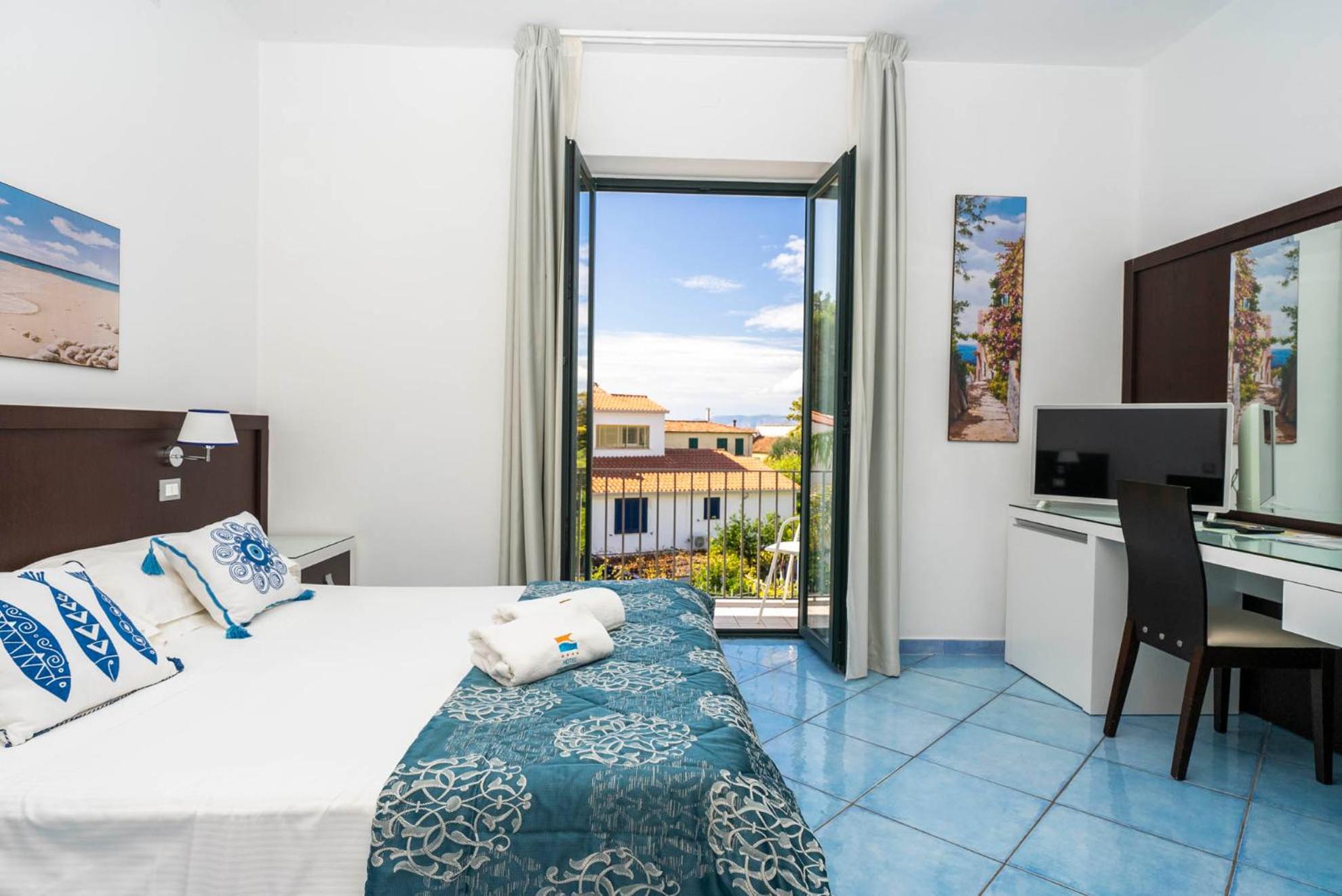 Superior Double Room - Photo 22
