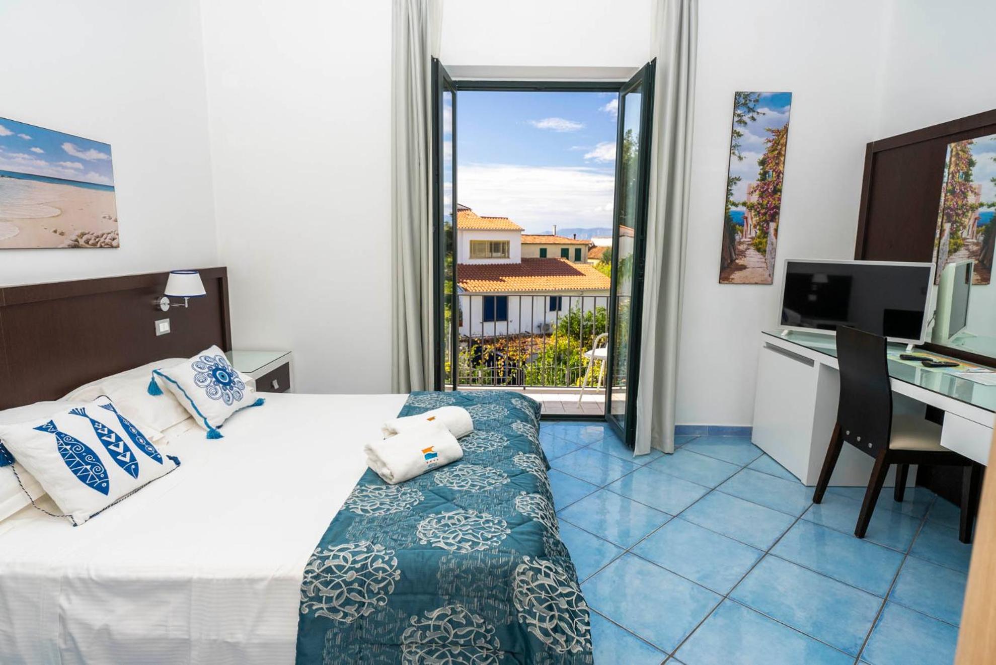 Superior Double Room - Photo 18