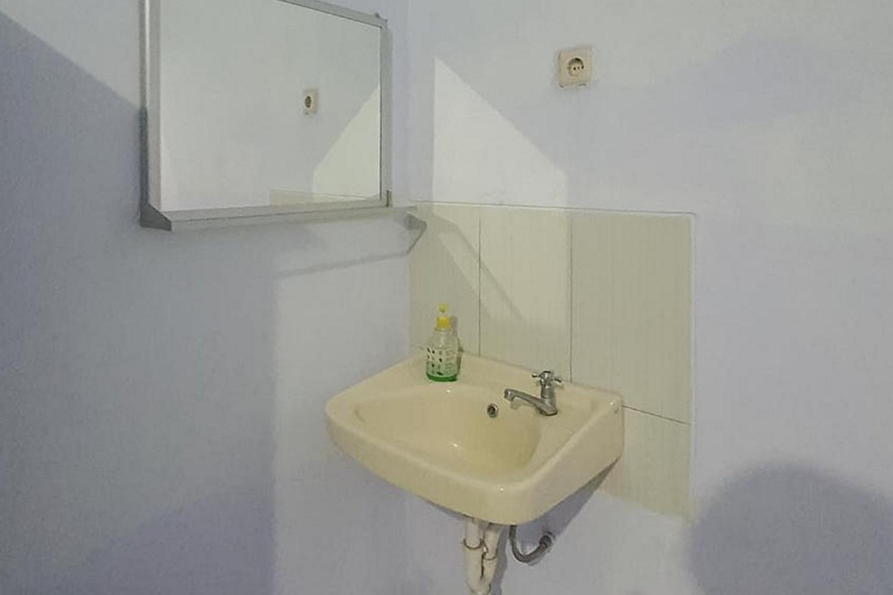 Standard Double Room - Photo 2