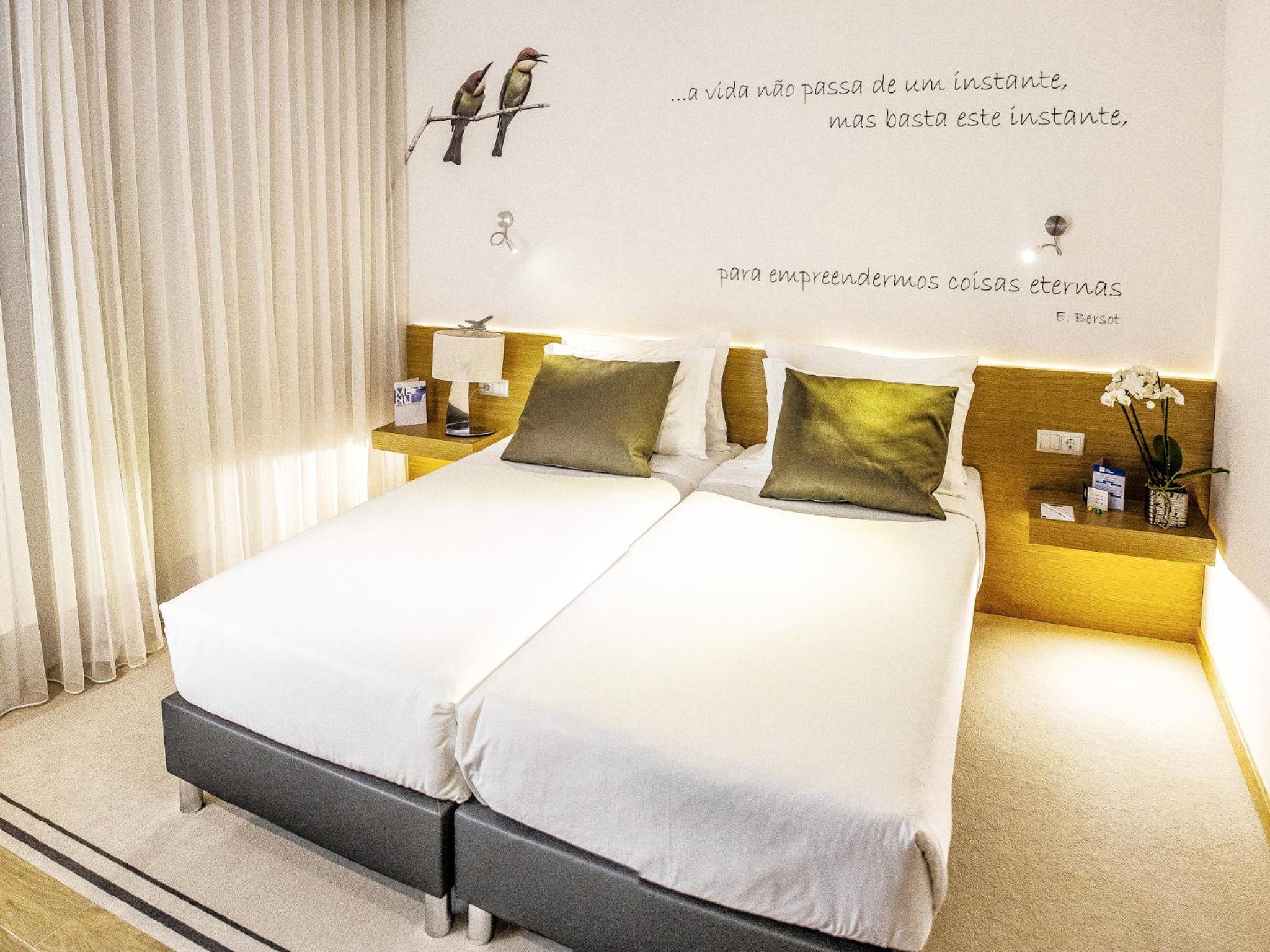 1 Twin Bed, Deluxe, Non Smoking photo 3