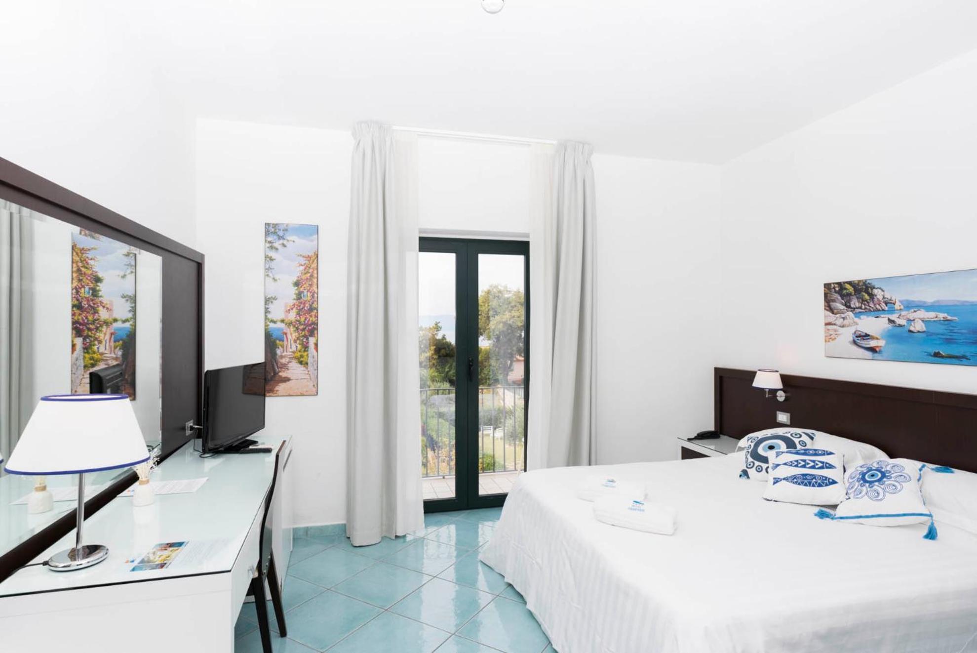 Superior Double Room - Photo 7