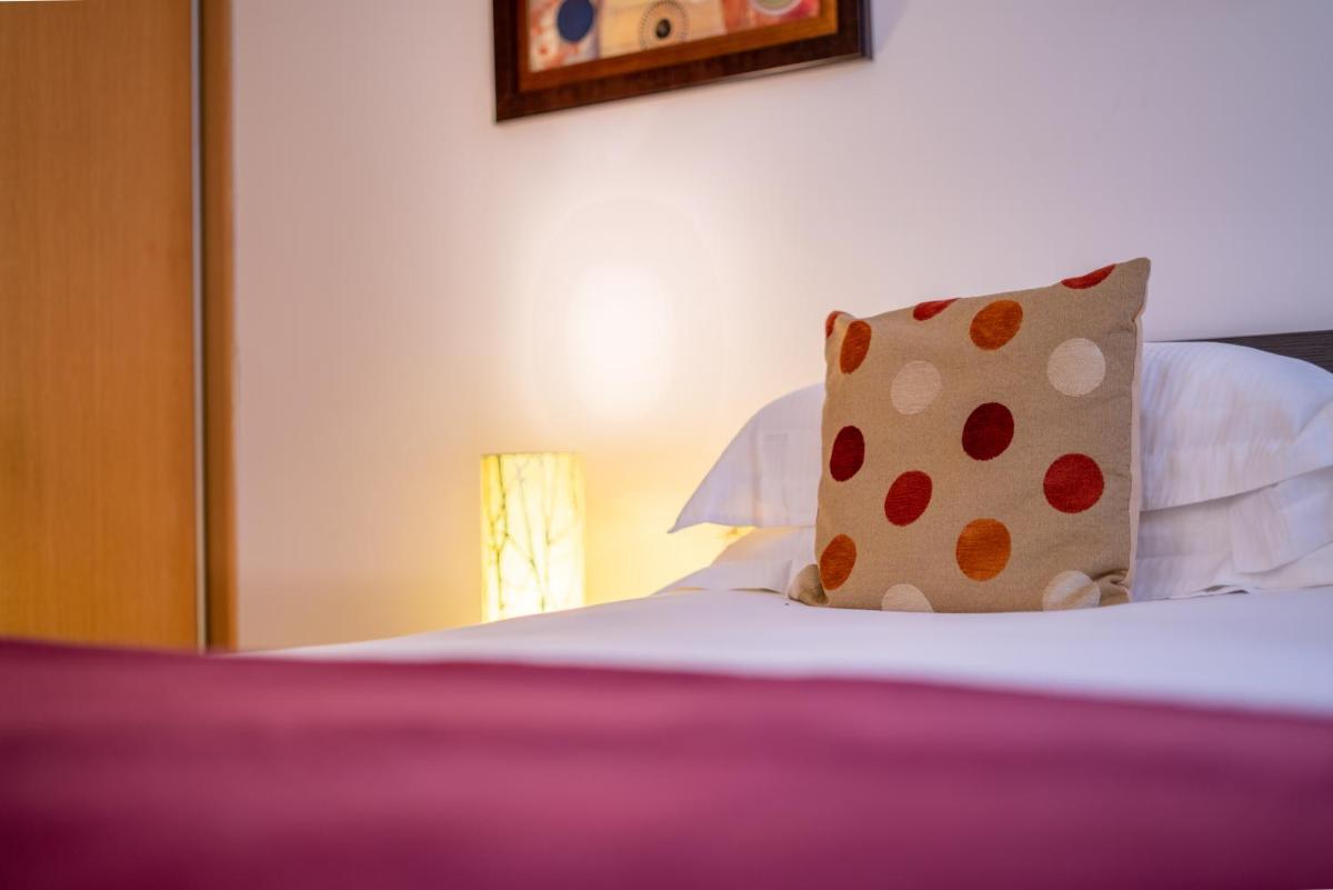 Budget Double Room photo 1