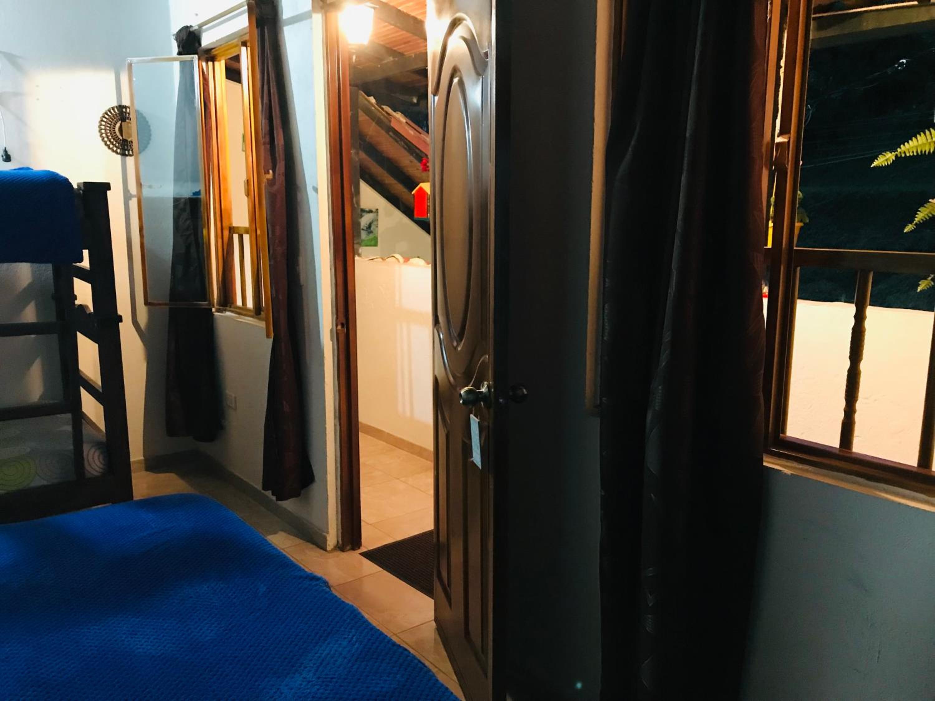 Deluxe Double Room (2 Adults + 1 Child) photo 1
