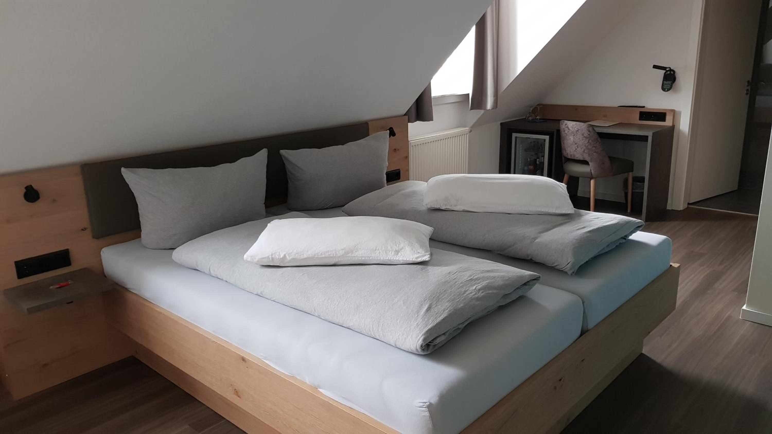 Deluxe Double Room - Photo 7