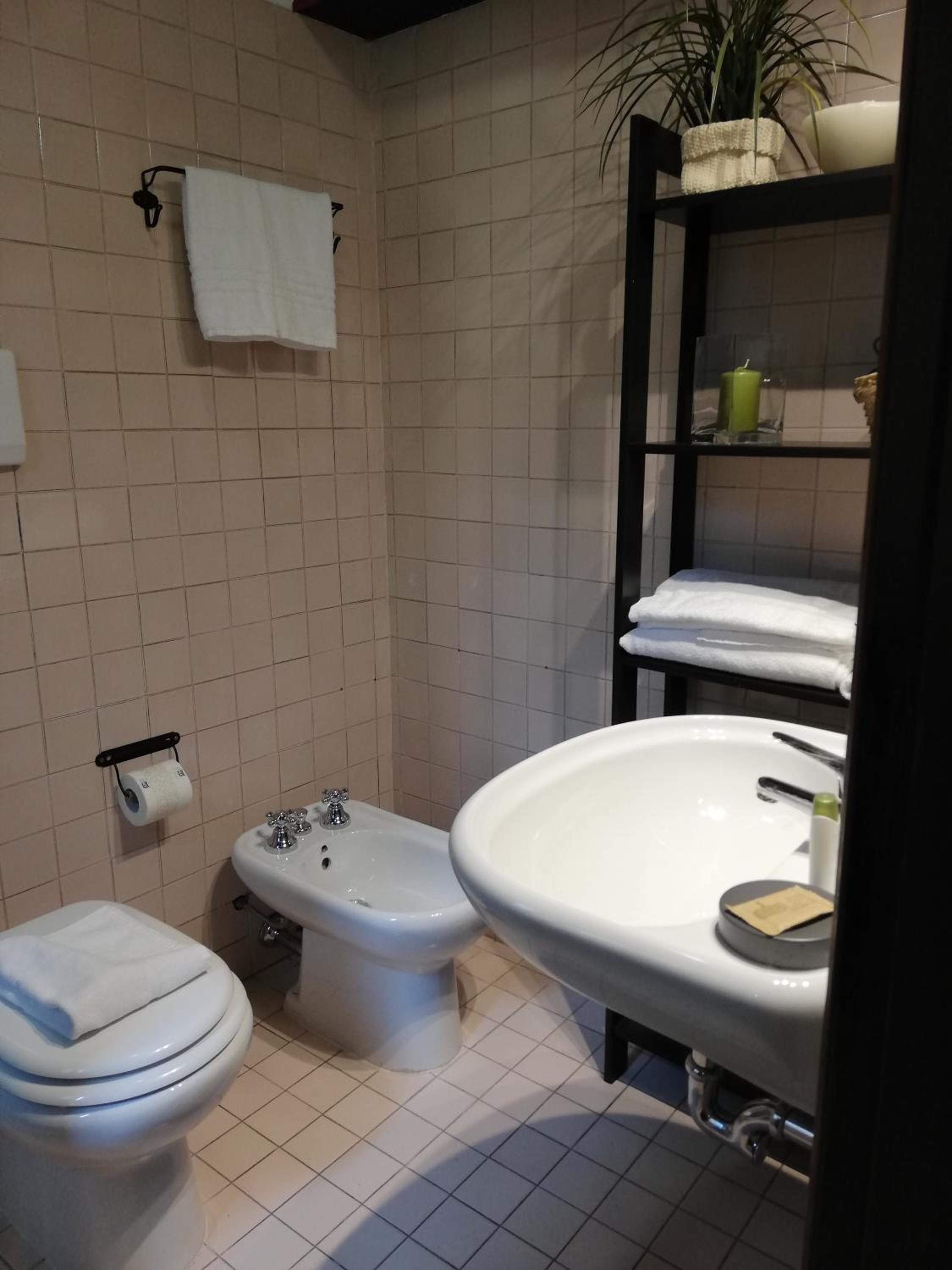 One-Bedroom House photo 2