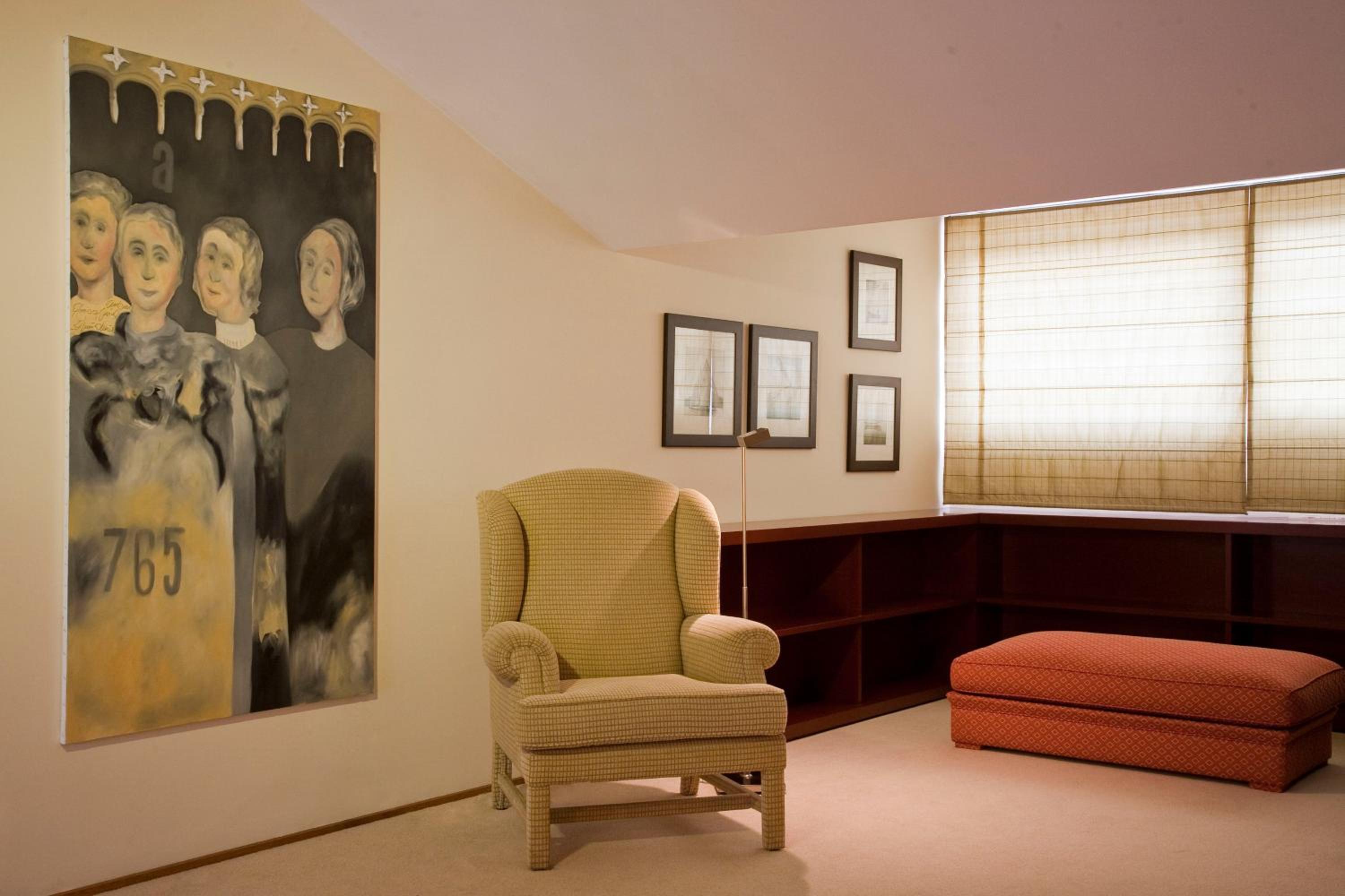 Suite - Photo 8