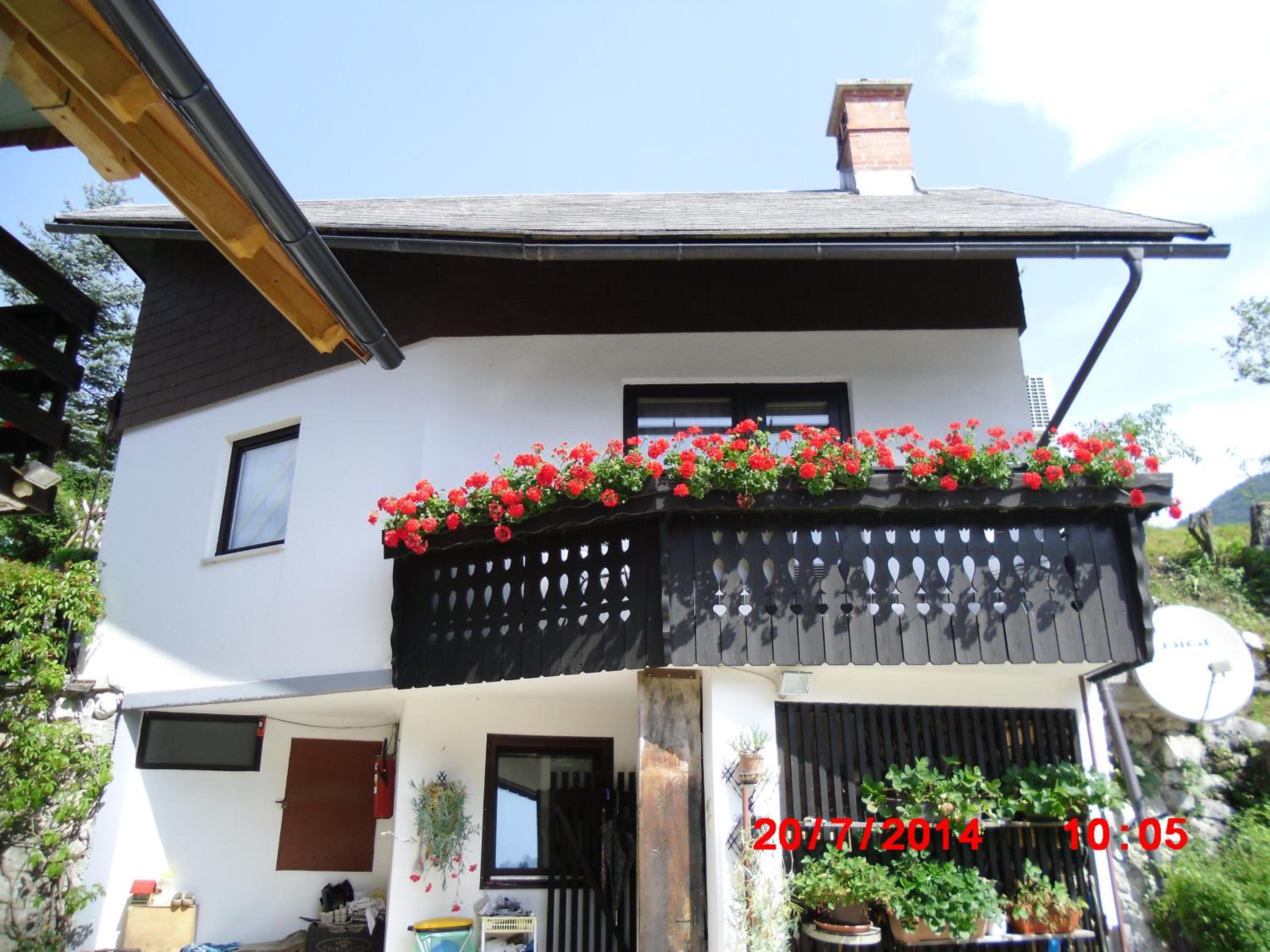 Two-Bedroom House photo 2