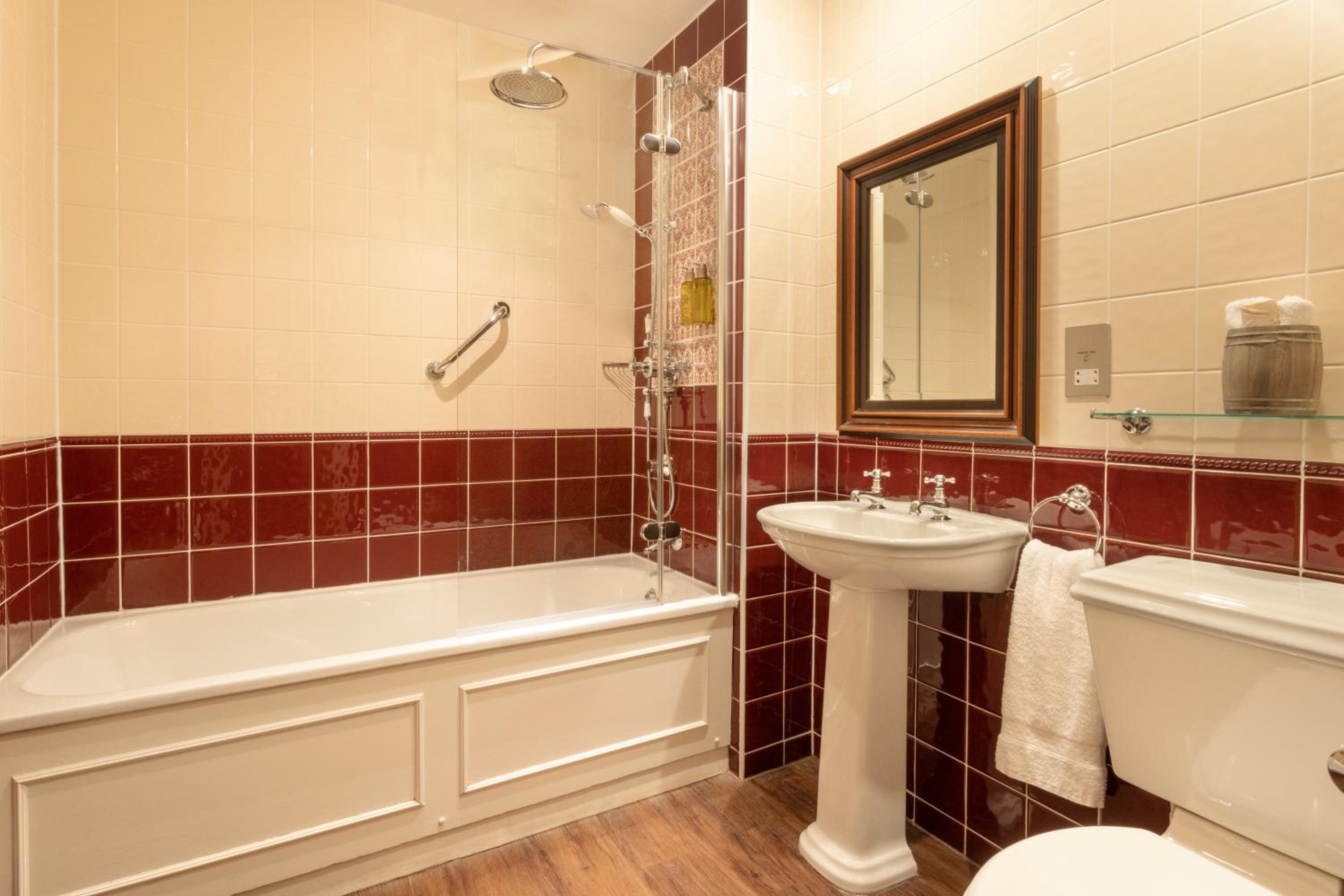 Double Room - Photo 2