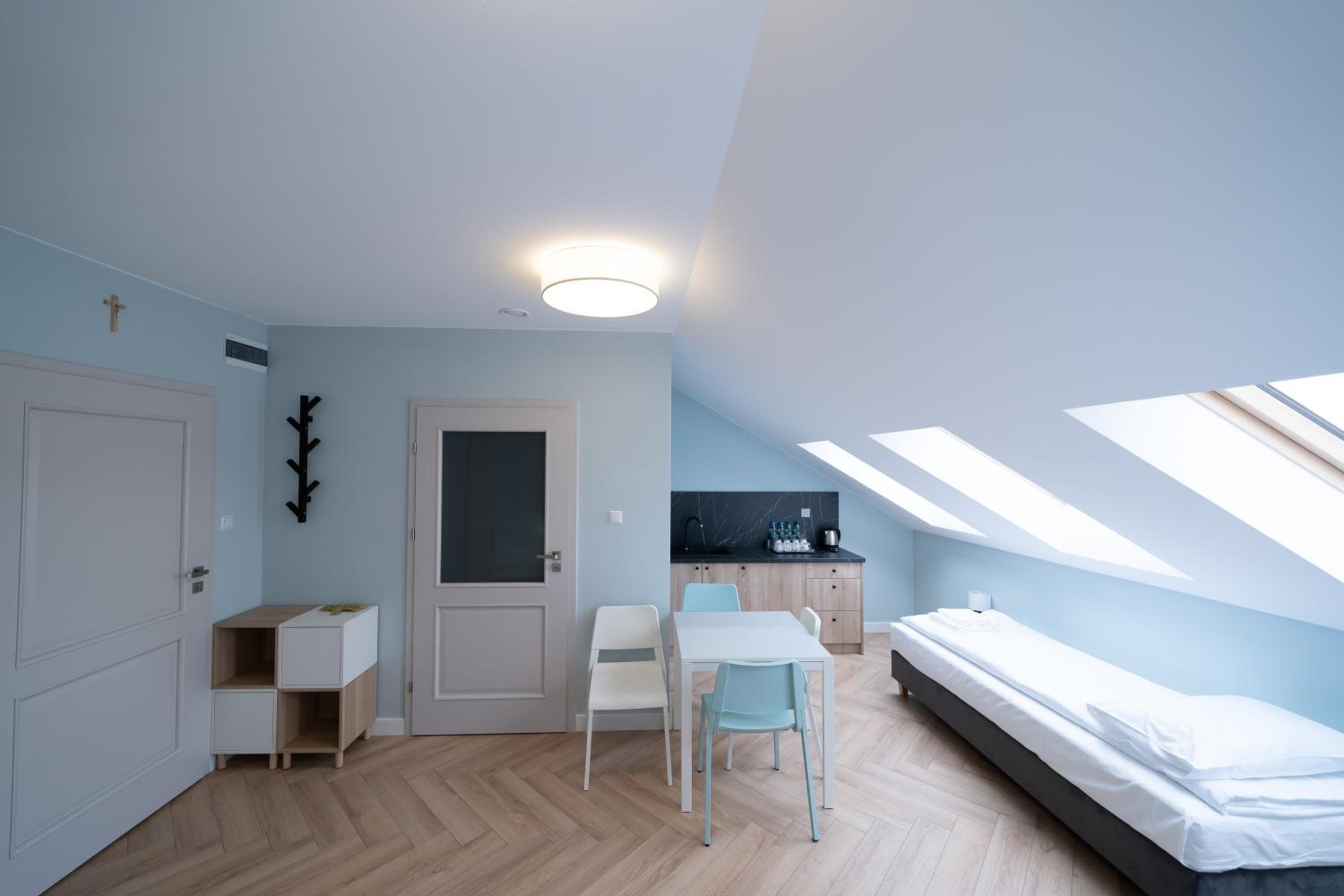 Quadruple Room with Bathroom photo 2