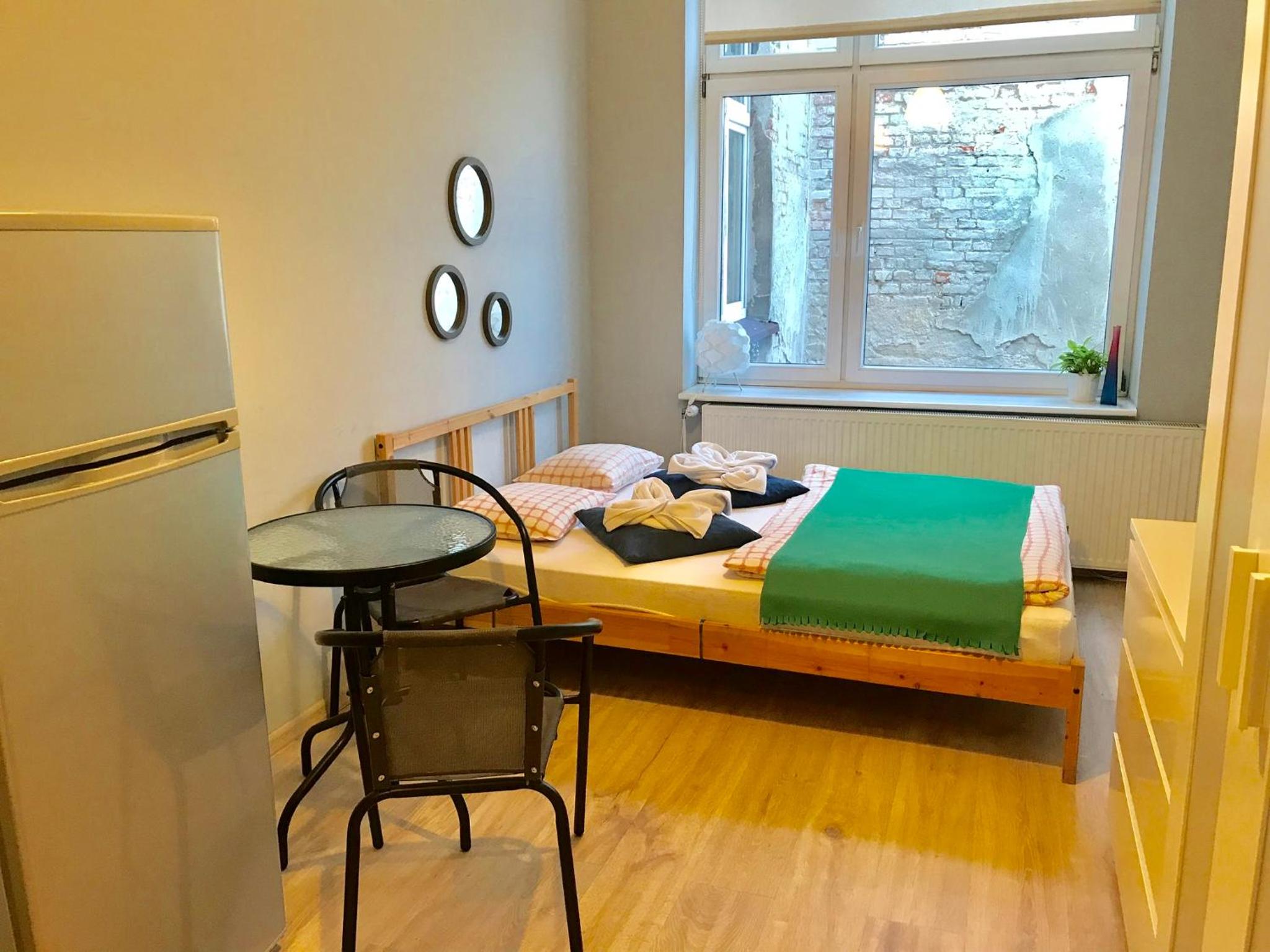 One-Bedroom Apartment with Shared Bathroom photo 1