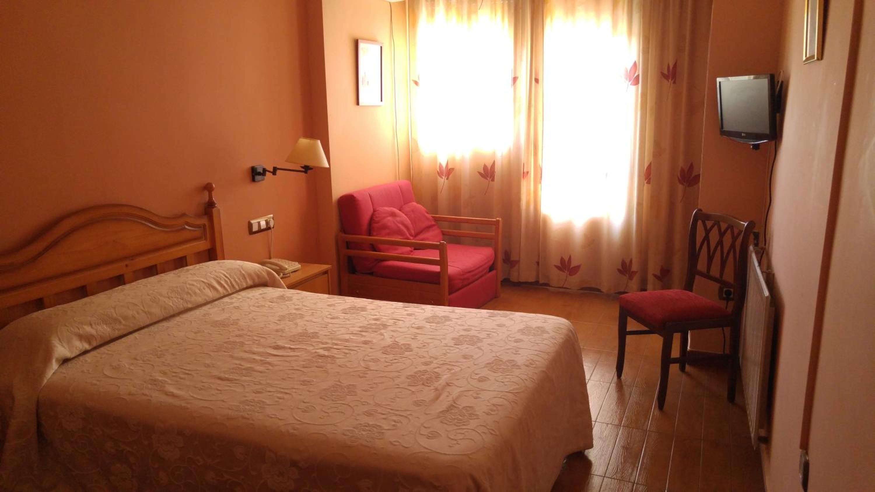 Habitación Doble o con Dos Camas