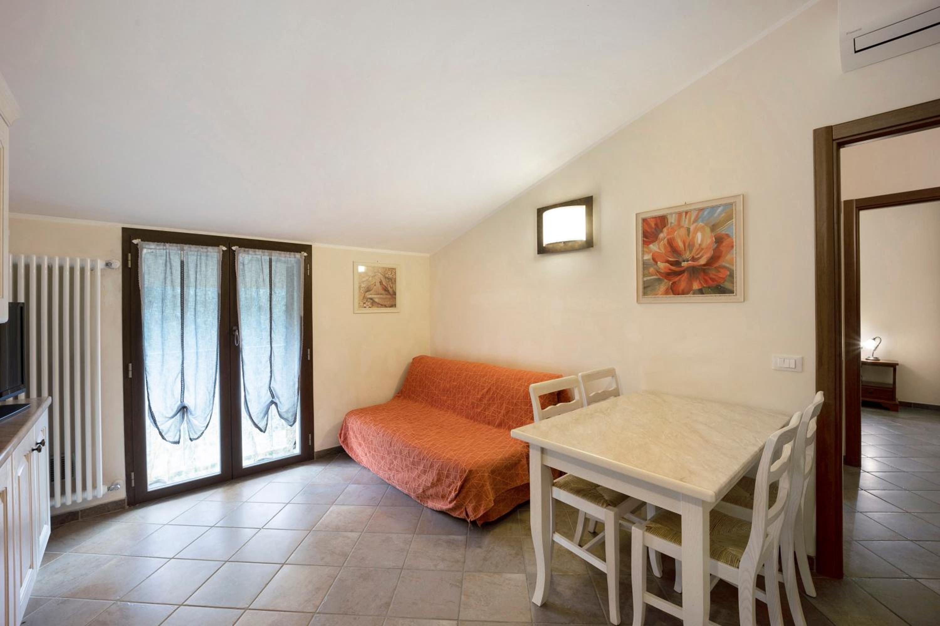 One-Bedroom Apartment with Garden View