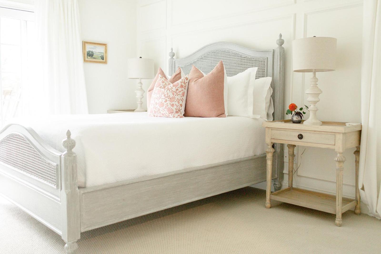 Queen Room with Balcony